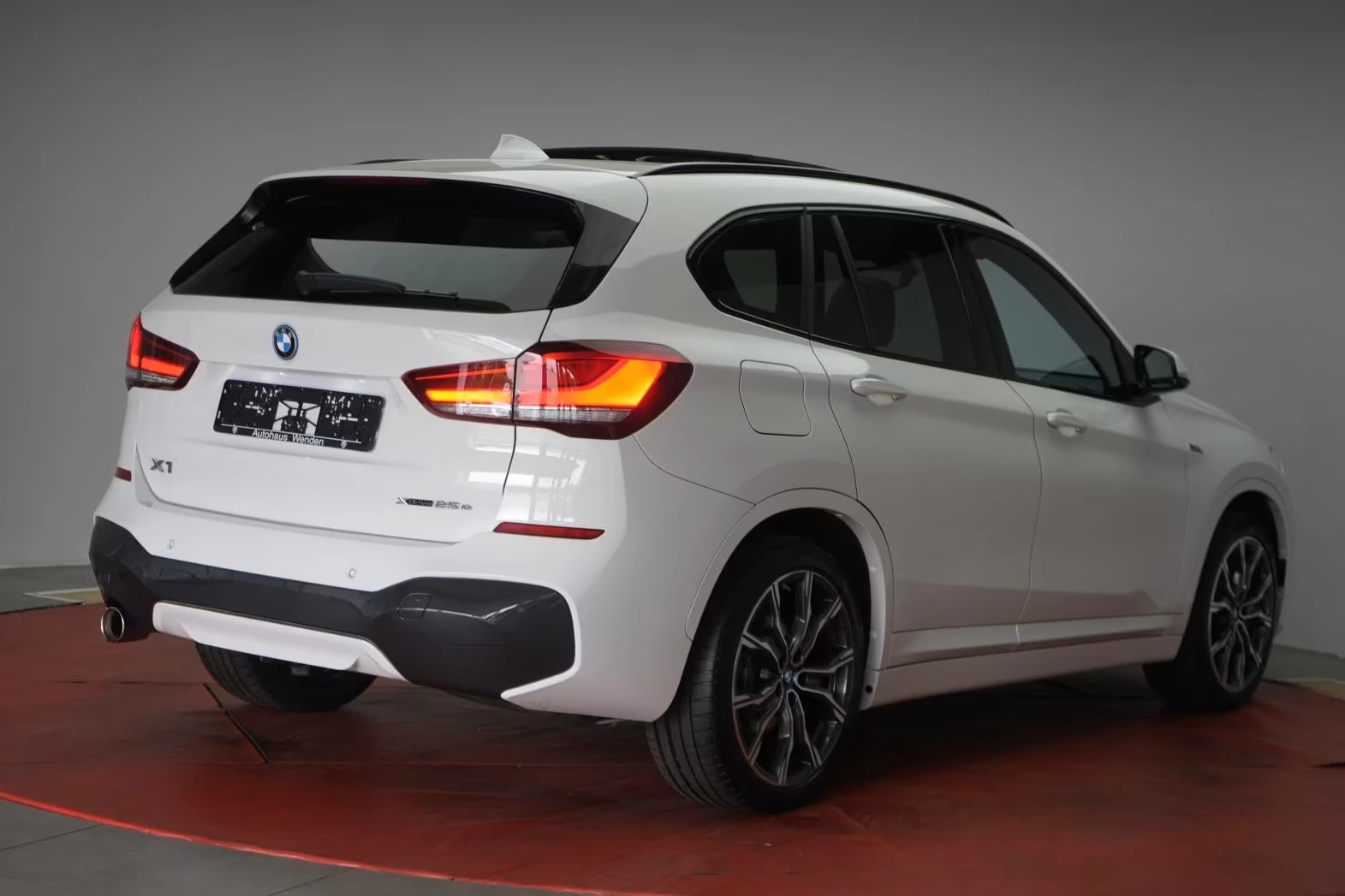 Hoofdafbeelding BMW X1