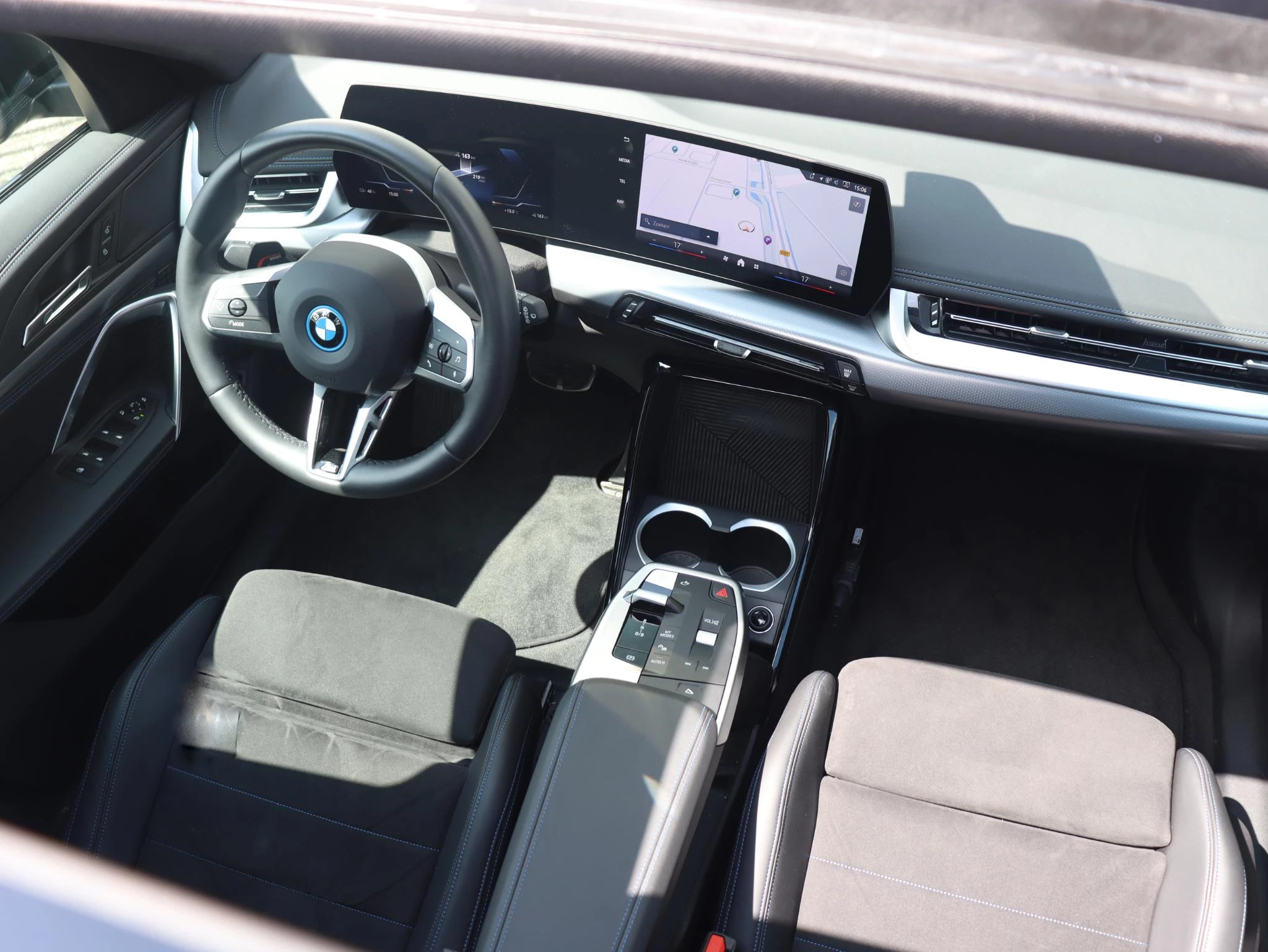Hoofdafbeelding BMW iX1