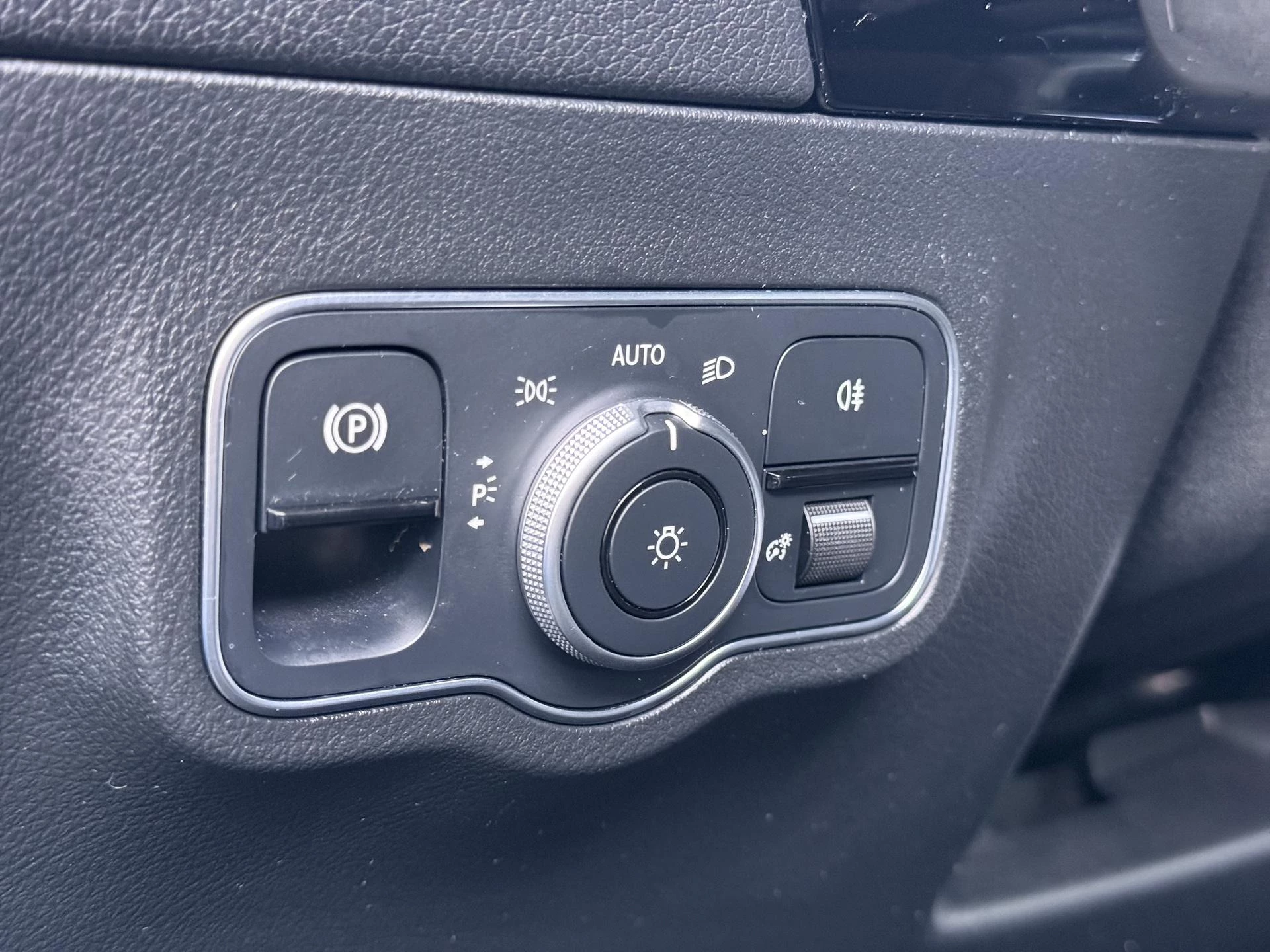 Hoofdafbeelding Mercedes-Benz EQA