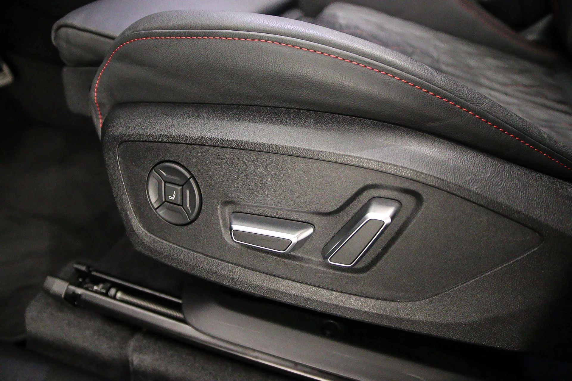 Hoofdafbeelding Audi SQ6 e-tron