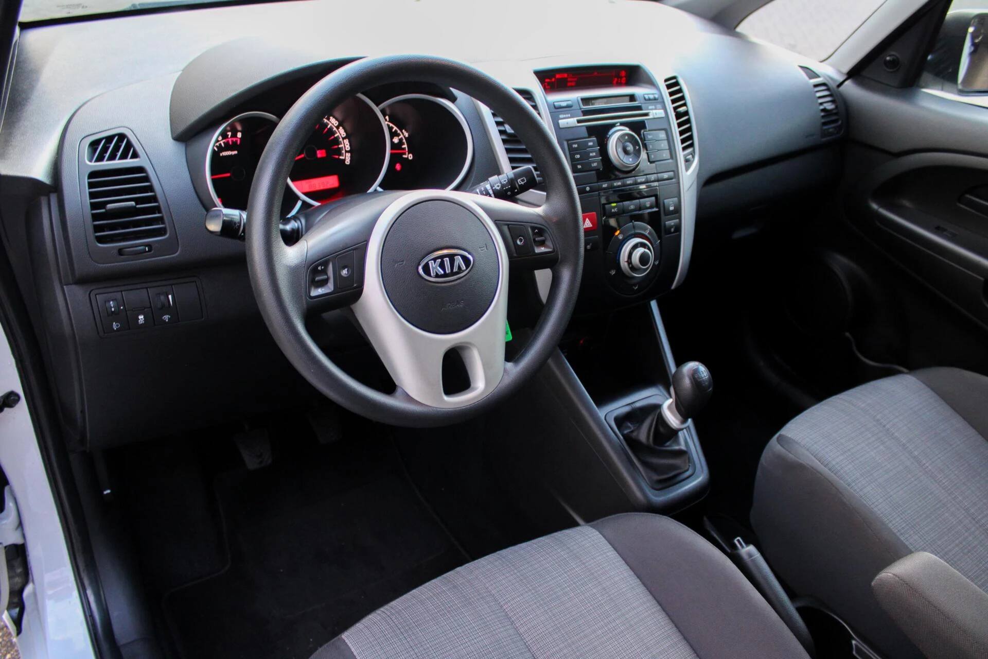 Hoofdafbeelding Kia Venga