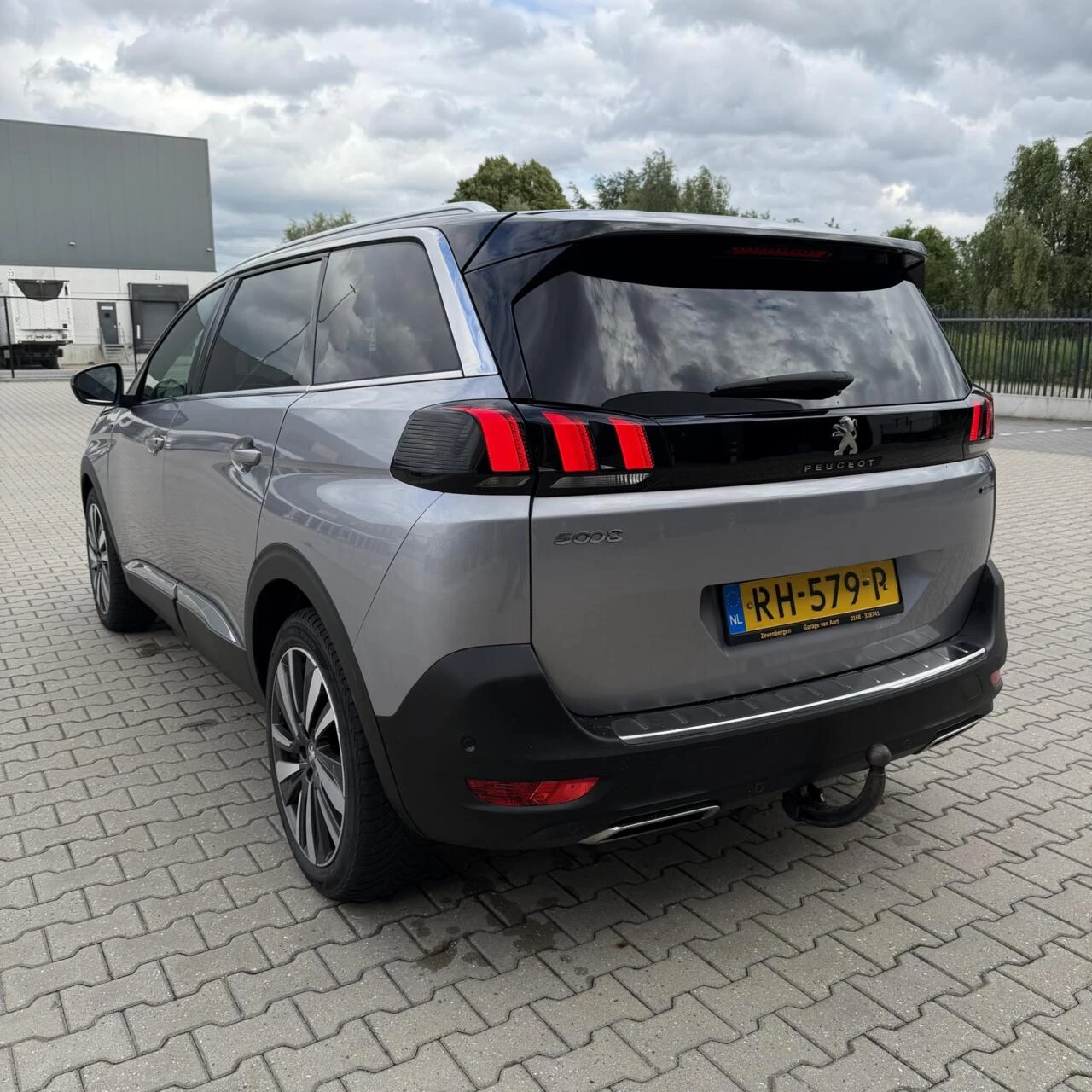 Hoofdafbeelding Peugeot 5008