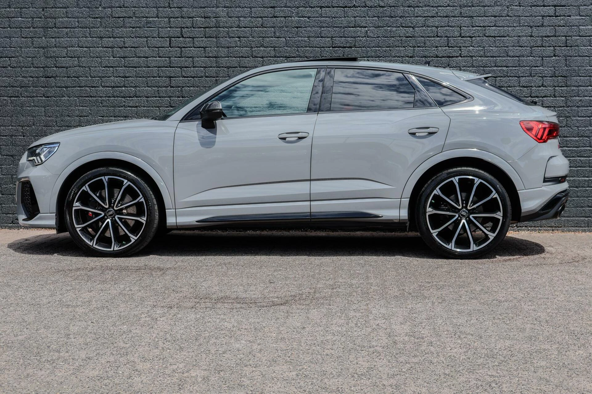 Hoofdafbeelding Audi RSQ3
