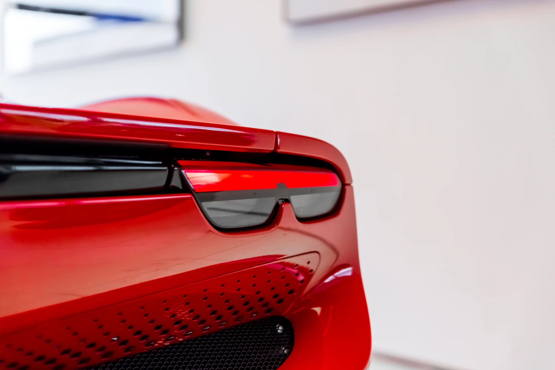 Hoofdafbeelding Ferrari 296