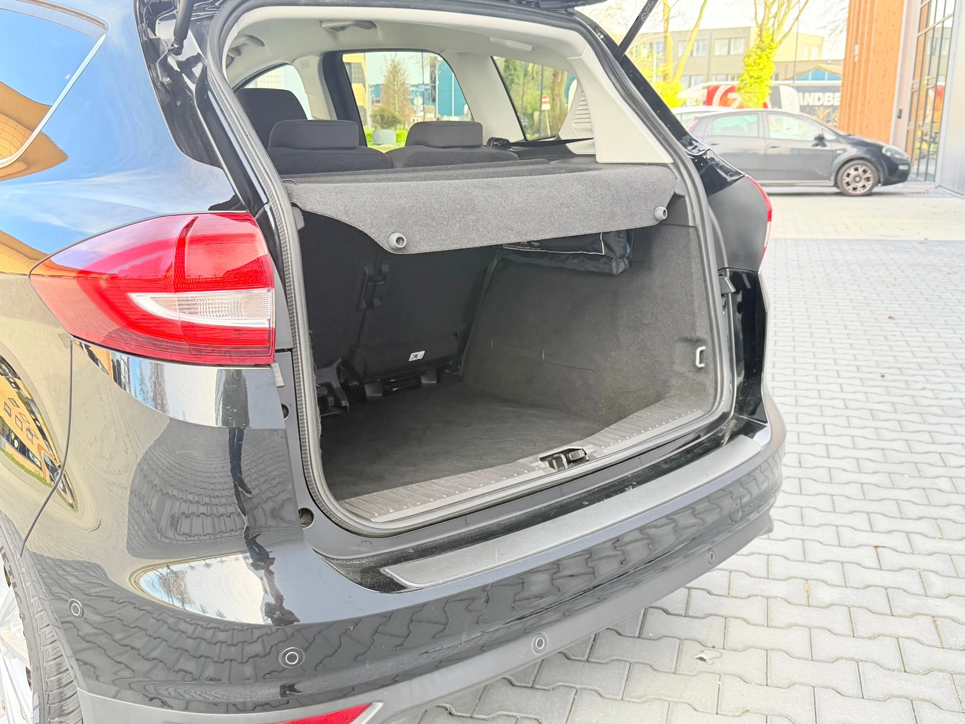 Hoofdafbeelding Ford C-MAX