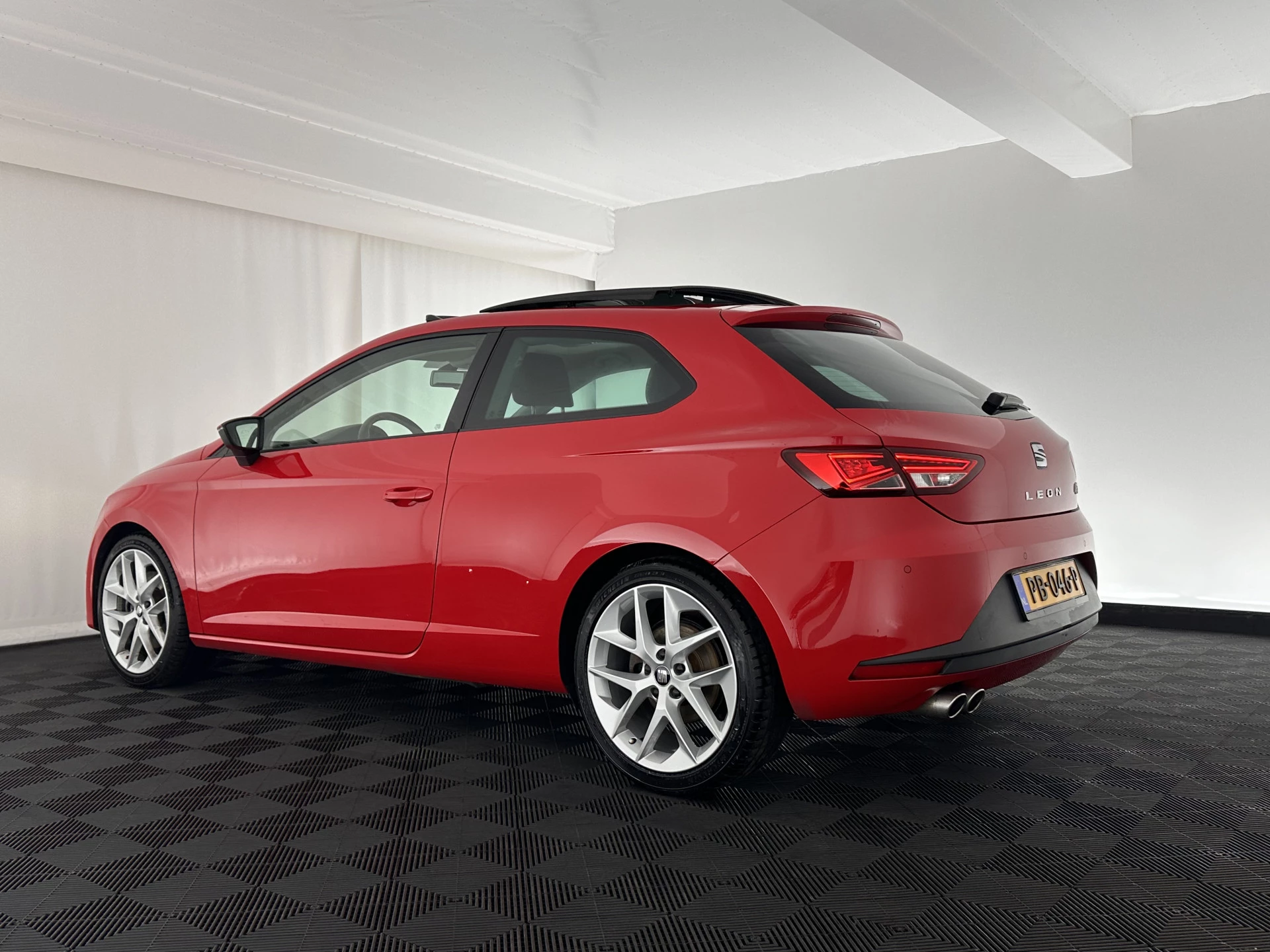 Hoofdafbeelding SEAT Leon