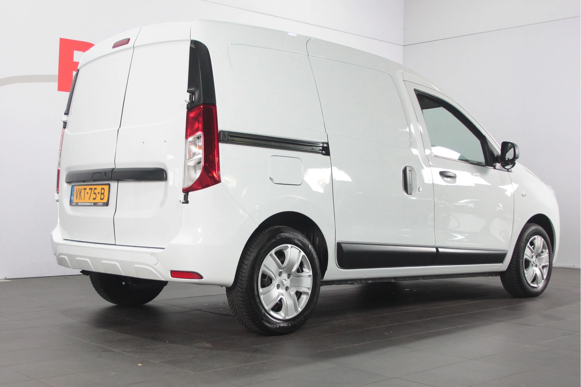 Hoofdafbeelding Dacia Dokker