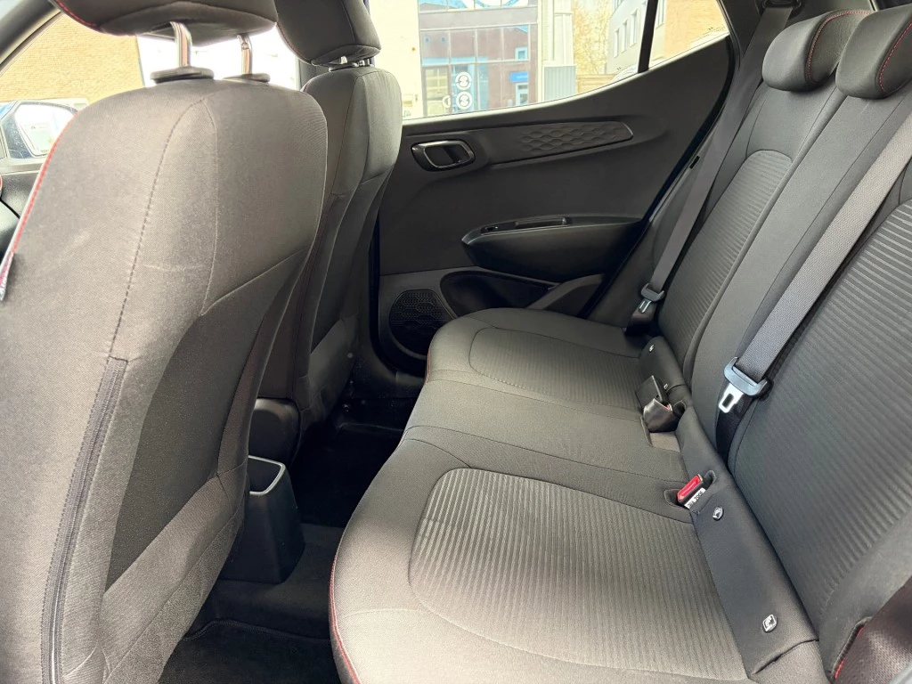 Hoofdafbeelding Hyundai i10