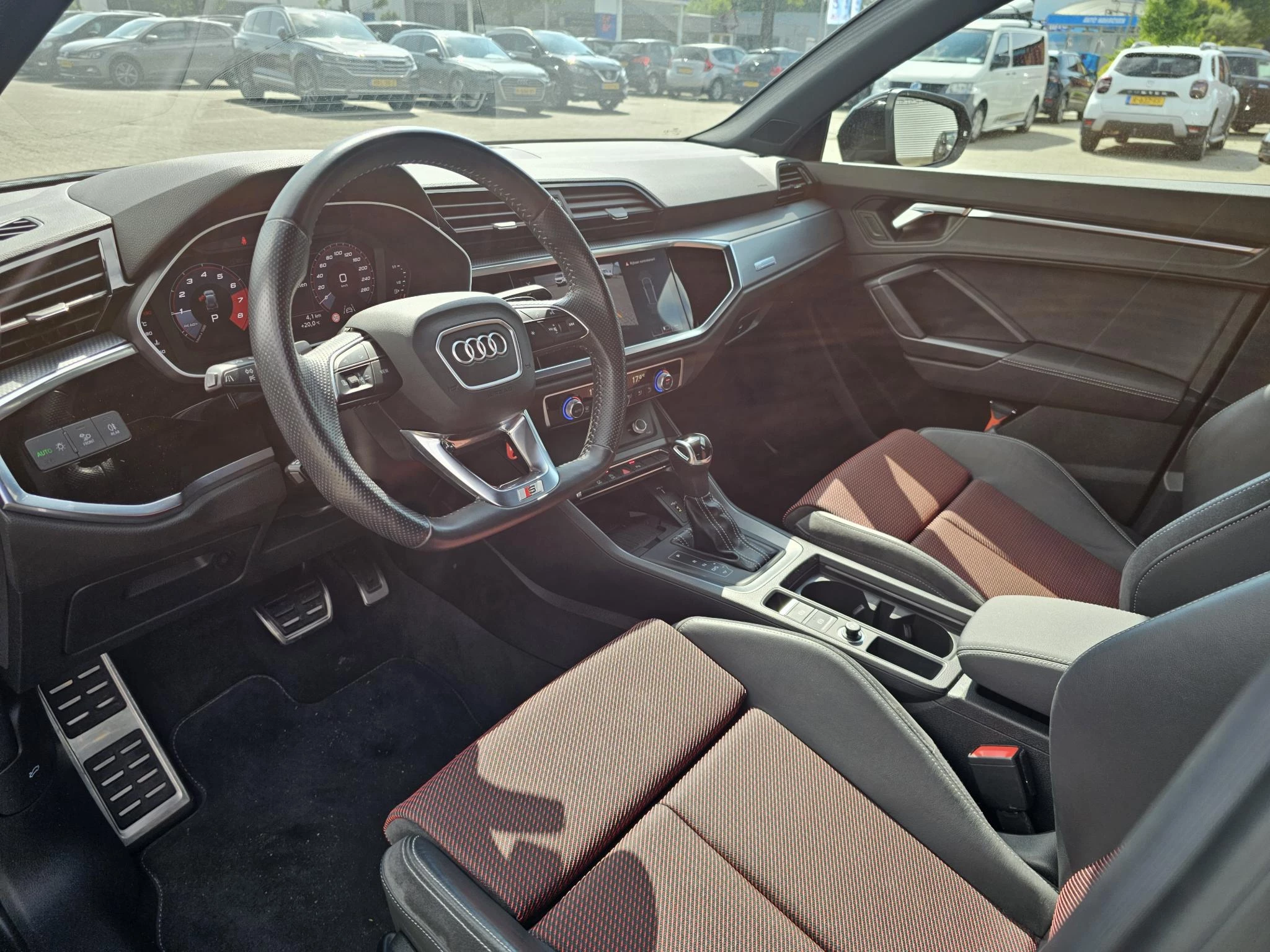 Hoofdafbeelding Audi Q3