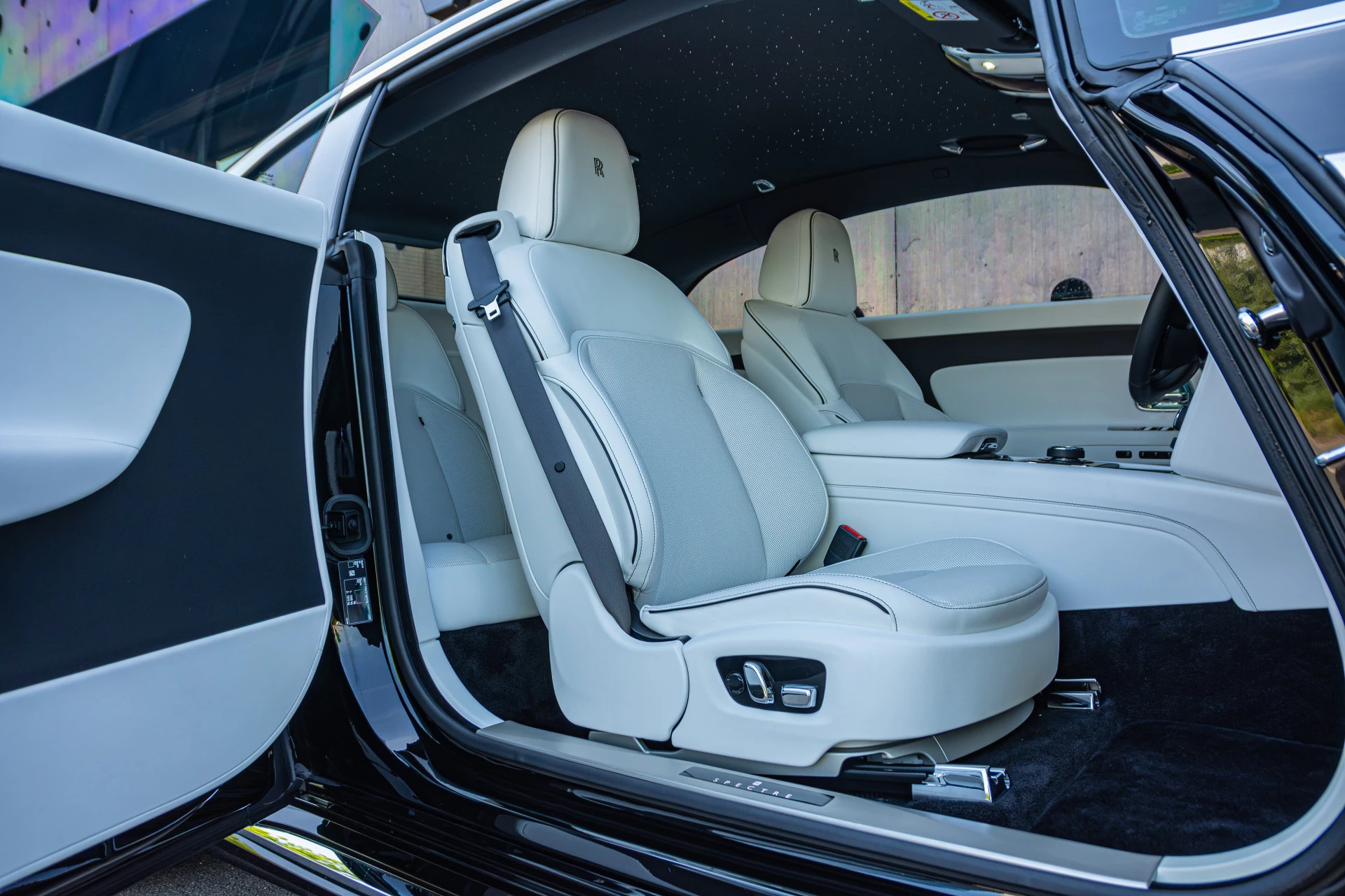 Hoofdafbeelding Rolls-Royce Spectre