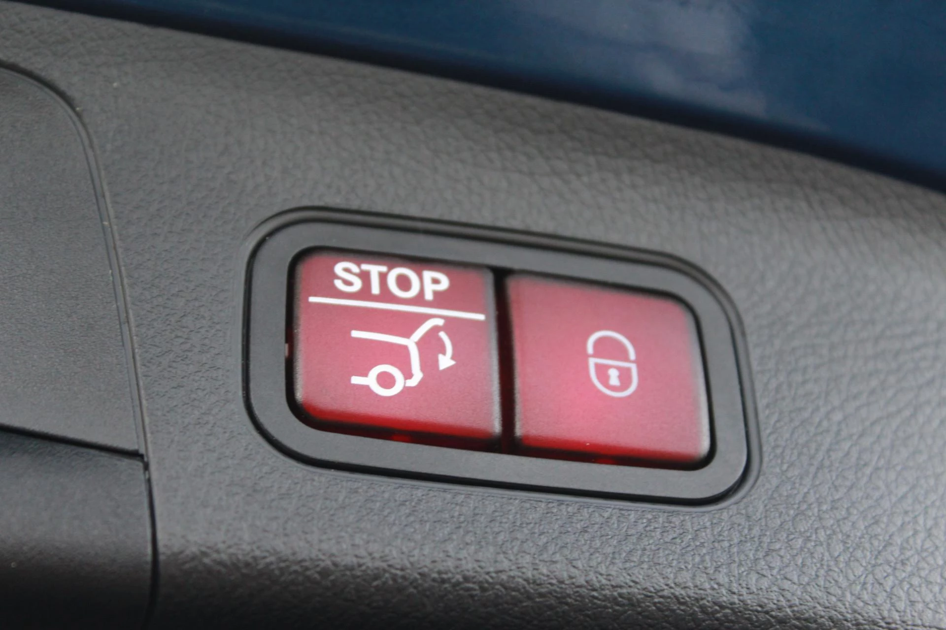 Hoofdafbeelding Mercedes-Benz EQA