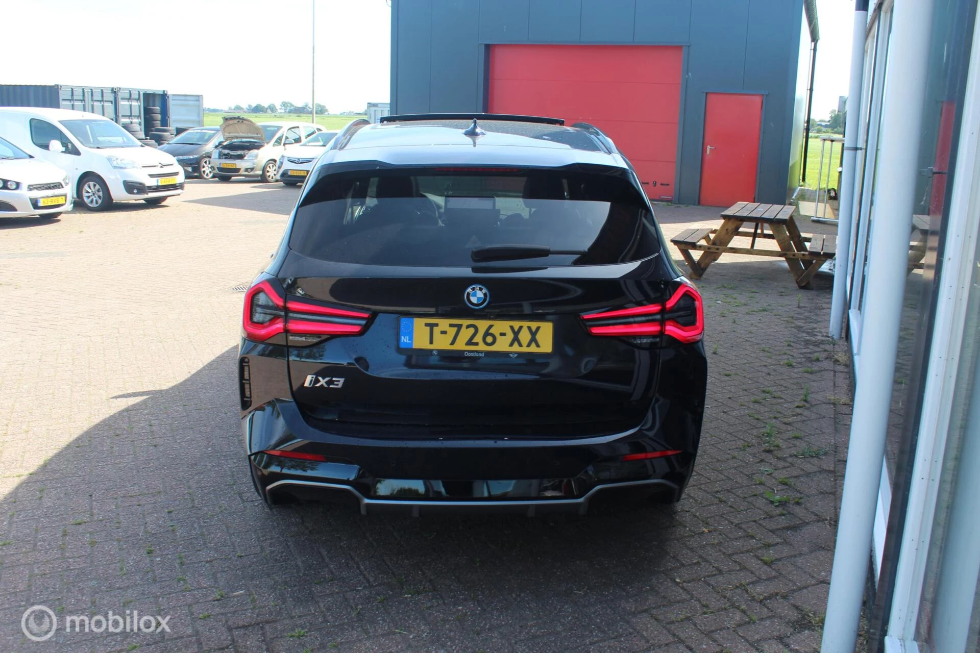Hoofdafbeelding BMW iX3