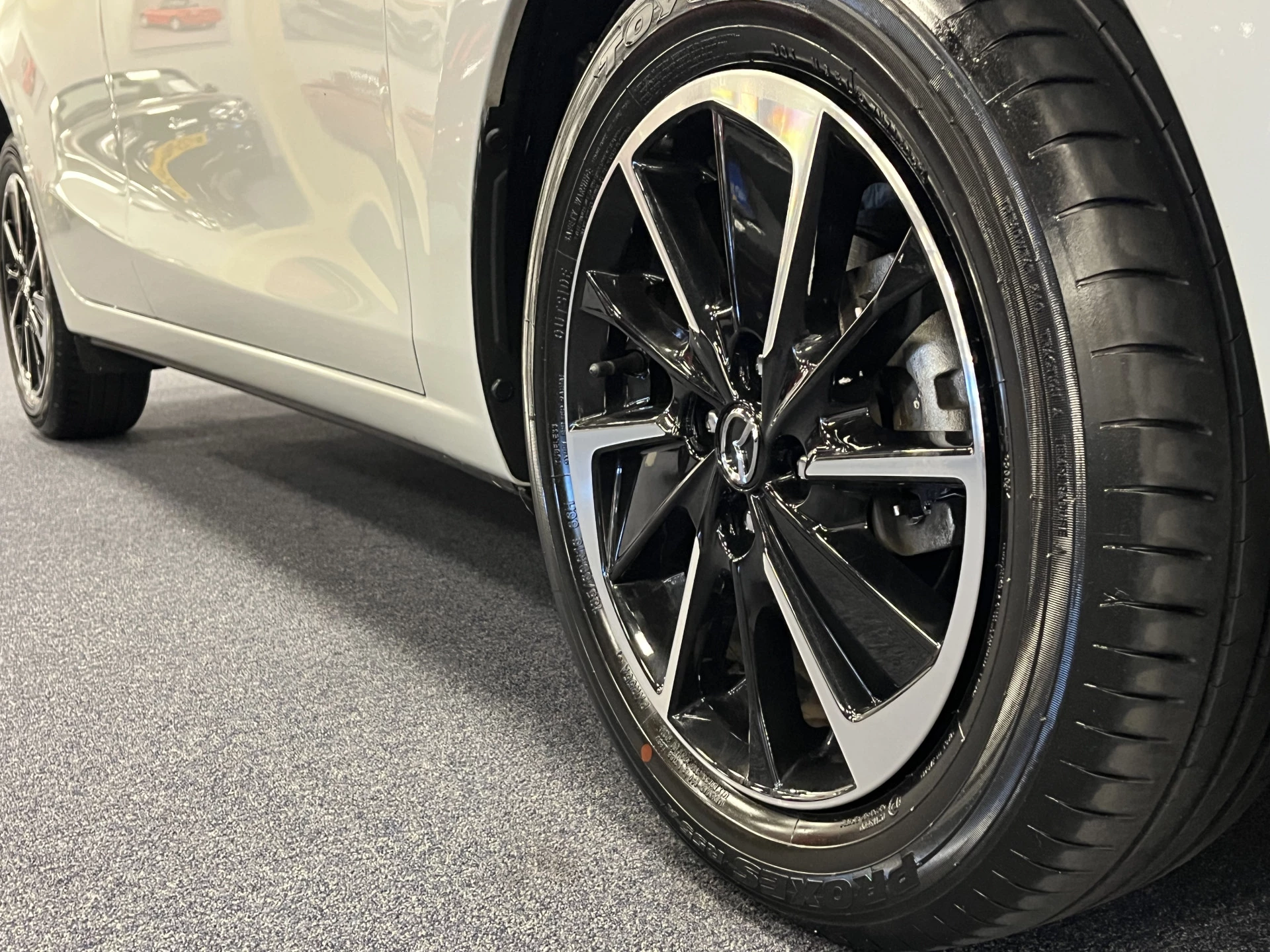 Hoofdafbeelding Mazda 2