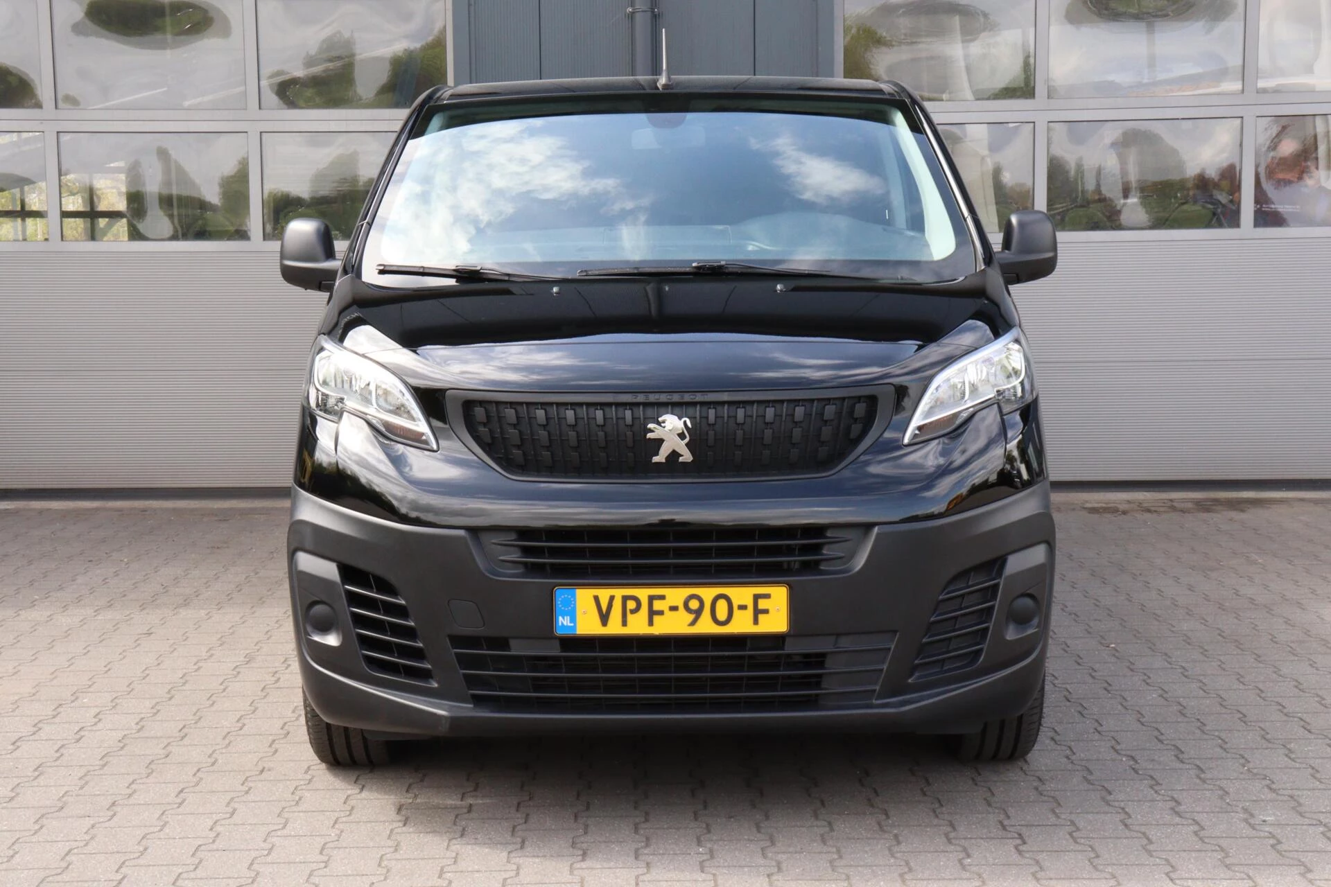 Hoofdafbeelding Peugeot e-Expert