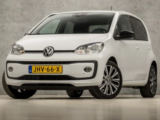 Volkswagen up! 1.0 Sport (STOELVERWARMING, CLIMATE, CAMERA, CRUISE, ZWART HEMEL, SPORTSTOELEN, LM VELGEN, PARKEERSENSOREN, MULTIFUNCTIONEEL STUURWIEL, NIEUWSTAAT)