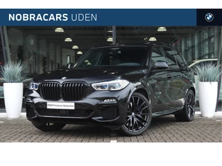 BMW X5 M50i High Executive Automaat / Panoramadak Sky Lounge / Trekhaak / Massagefunctie / Adaptief M Onderstel Professional / Laserlight / Active Steering