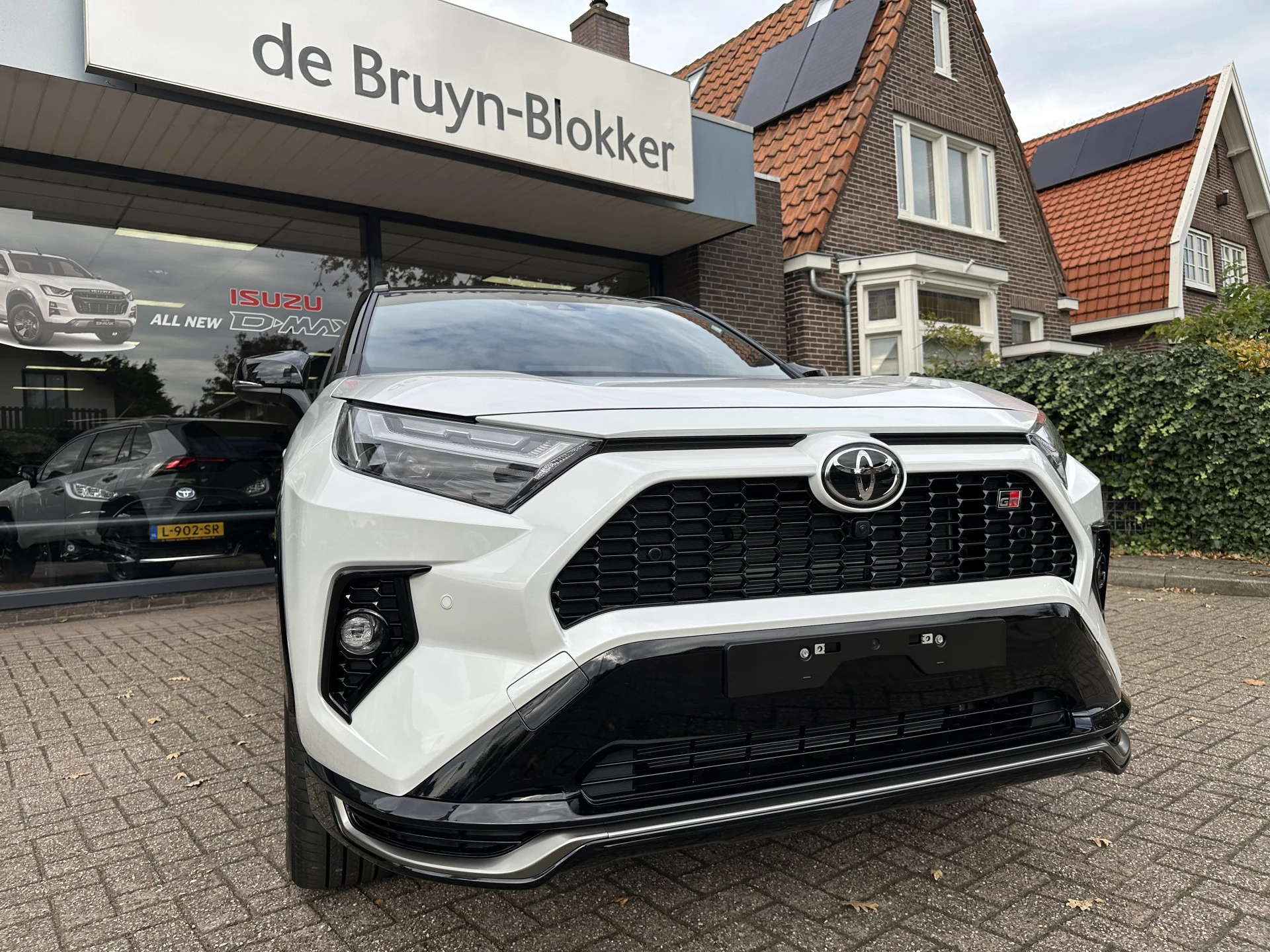 Hoofdafbeelding Toyota RAV4