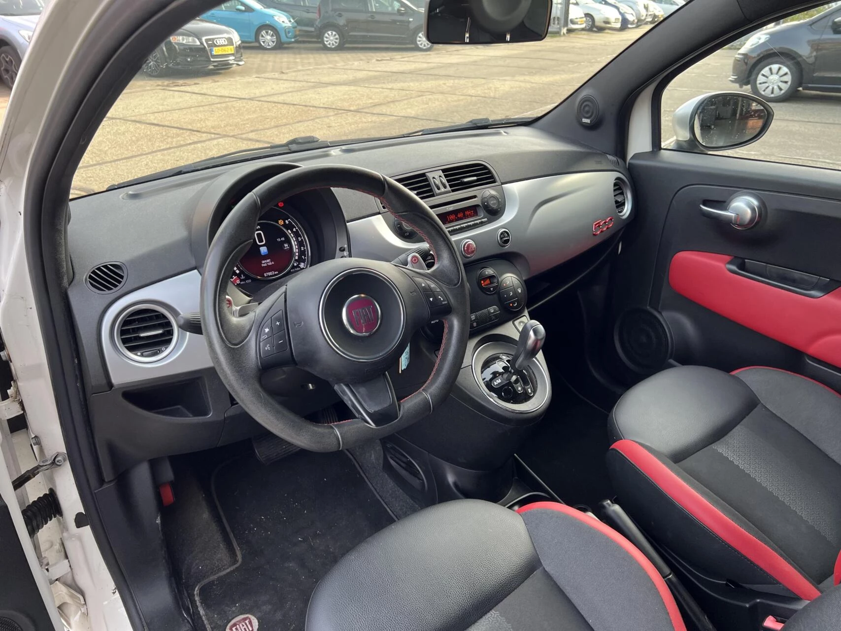 Hoofdafbeelding Fiat 500C