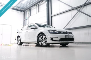 Volkswagen e-Golf | Adaptive | Stoelverwarming | PDC | Navigatie | Ambiance verlichting | LED |