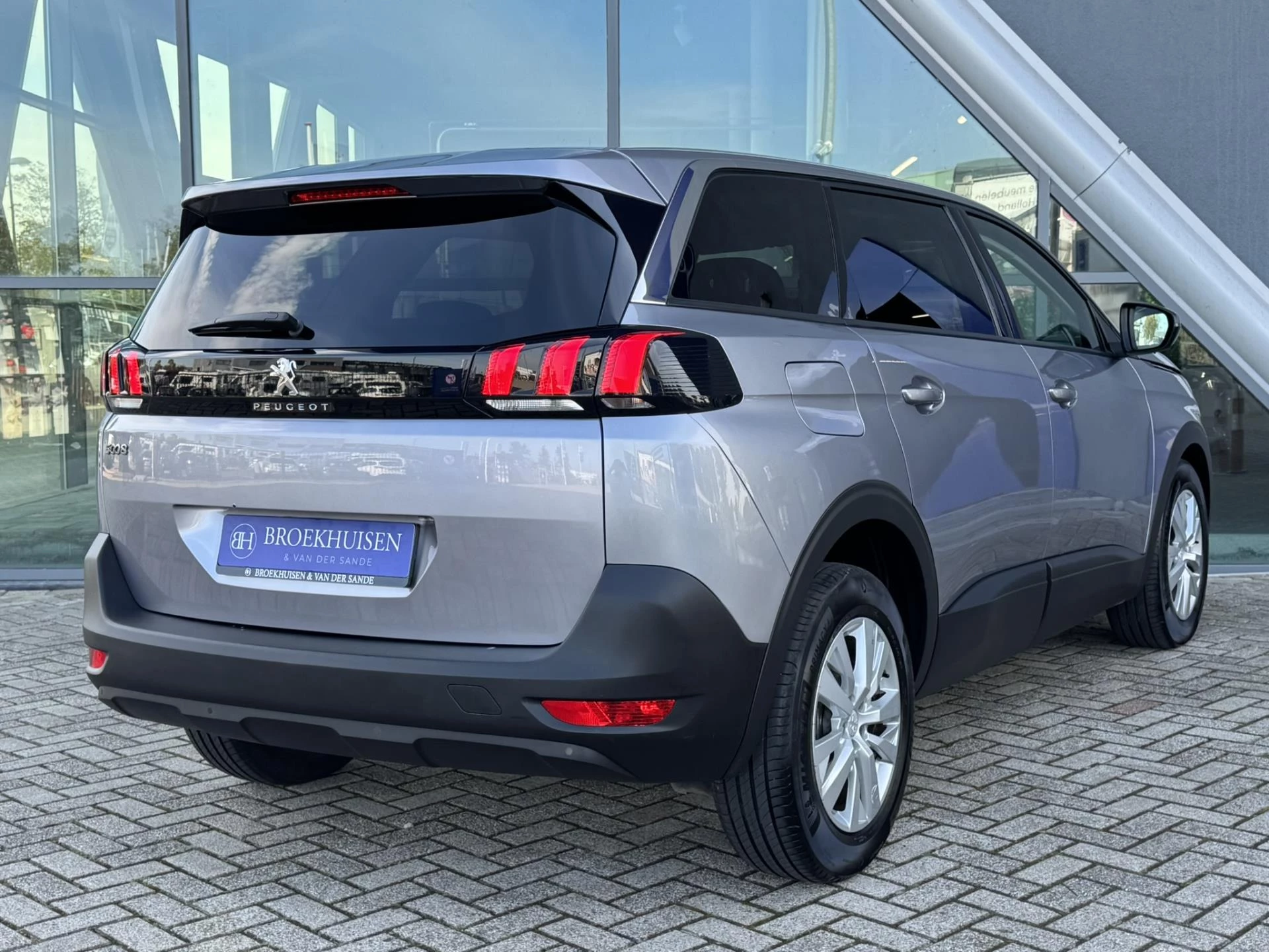 Hoofdafbeelding Peugeot 5008