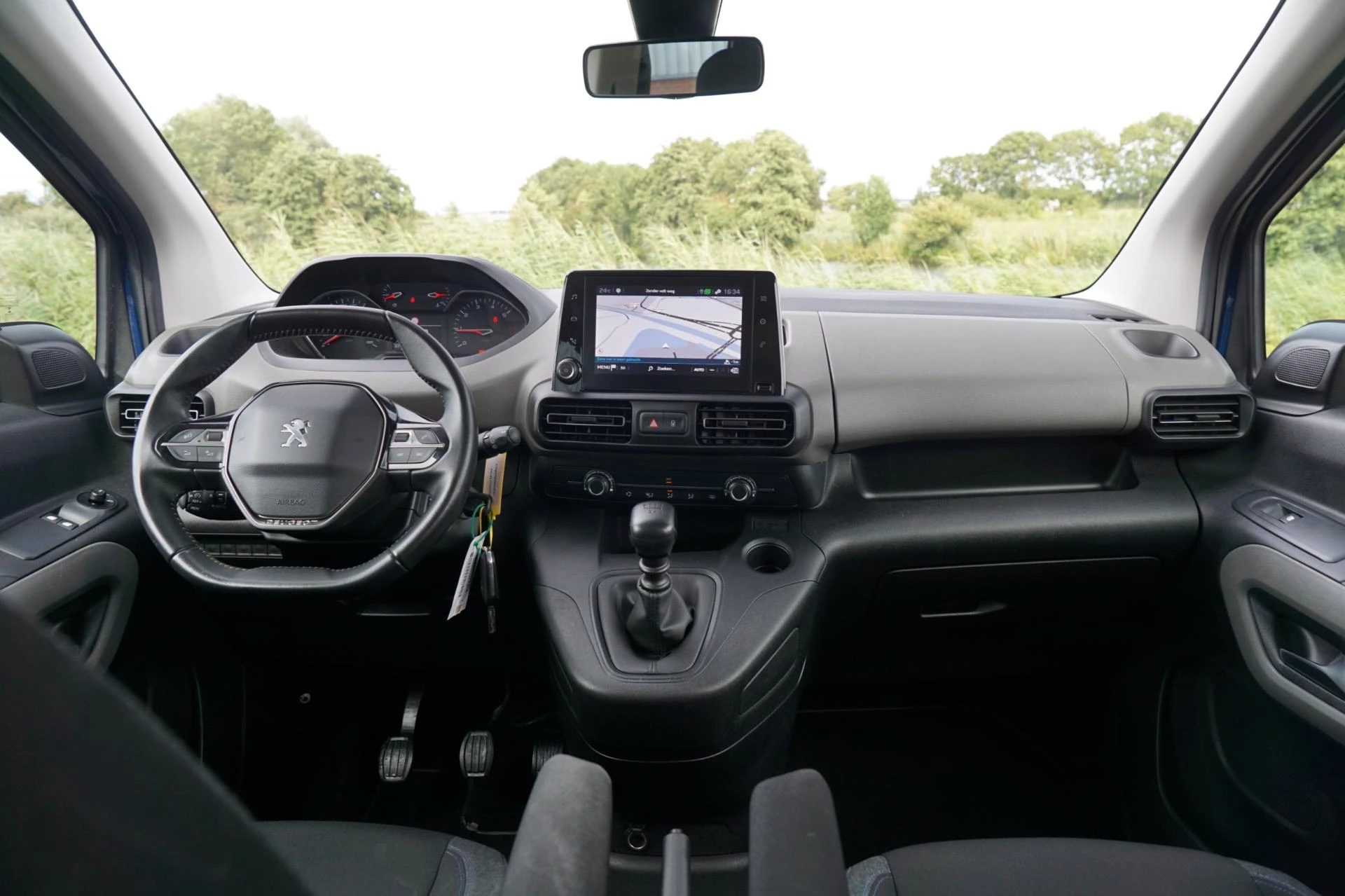 Hoofdafbeelding Peugeot Rifter