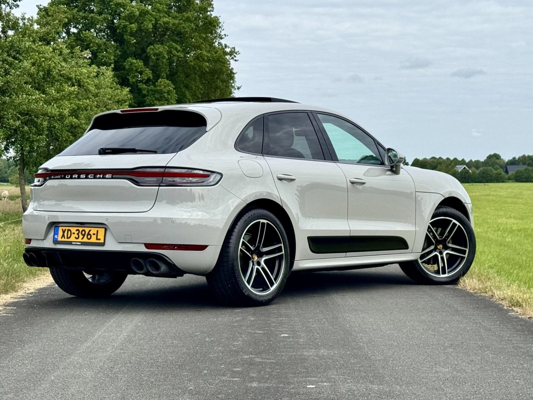 Hoofdafbeelding Porsche Macan