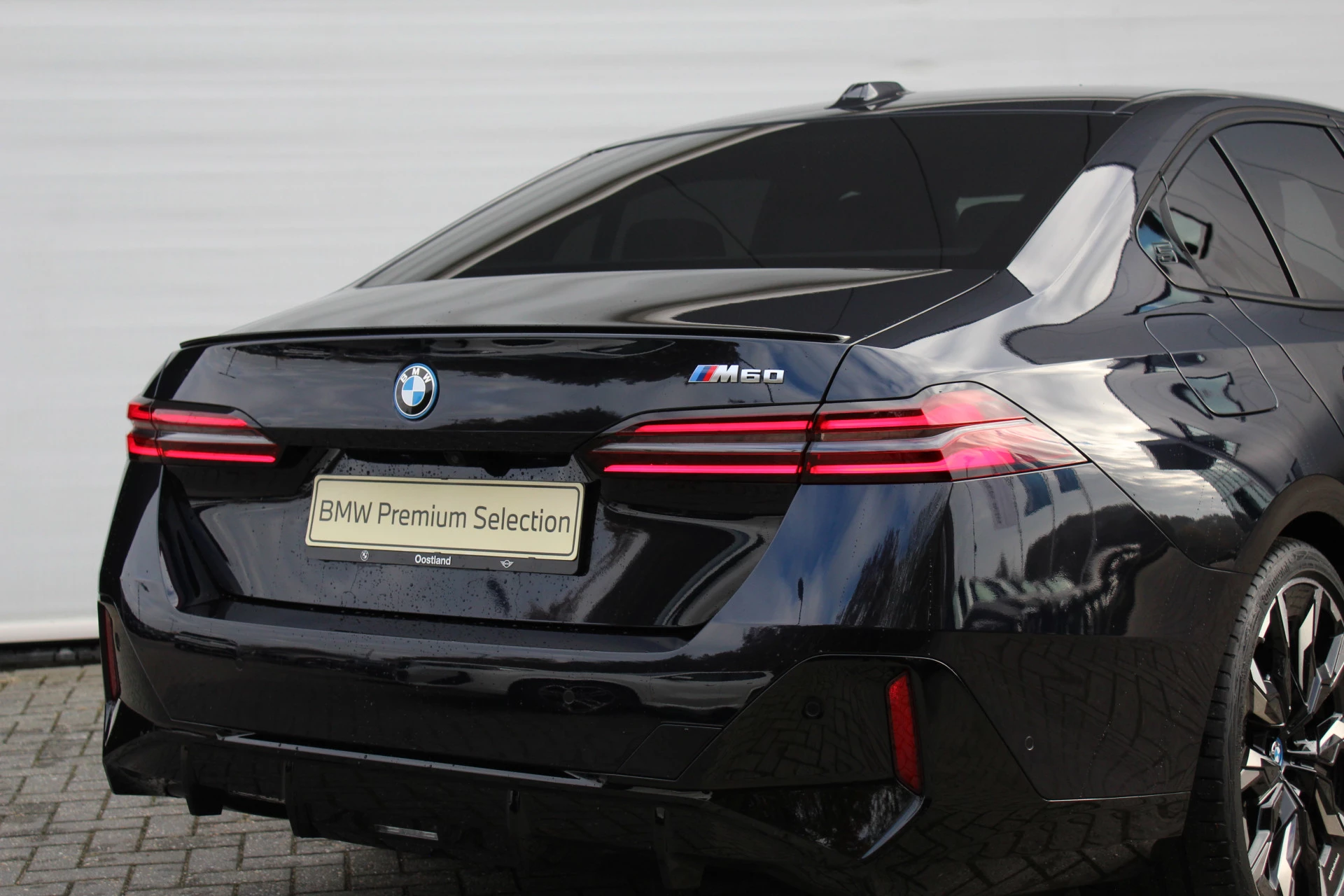 Hoofdafbeelding BMW i5