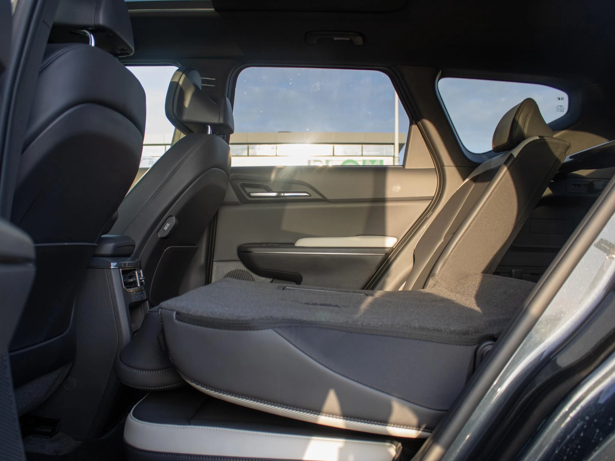 Hoofdafbeelding Kia EV5