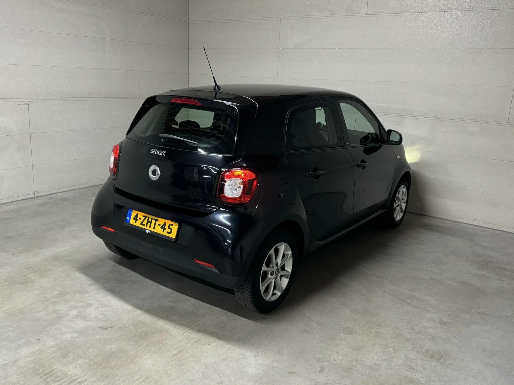 Hoofdafbeelding Smart Forfour