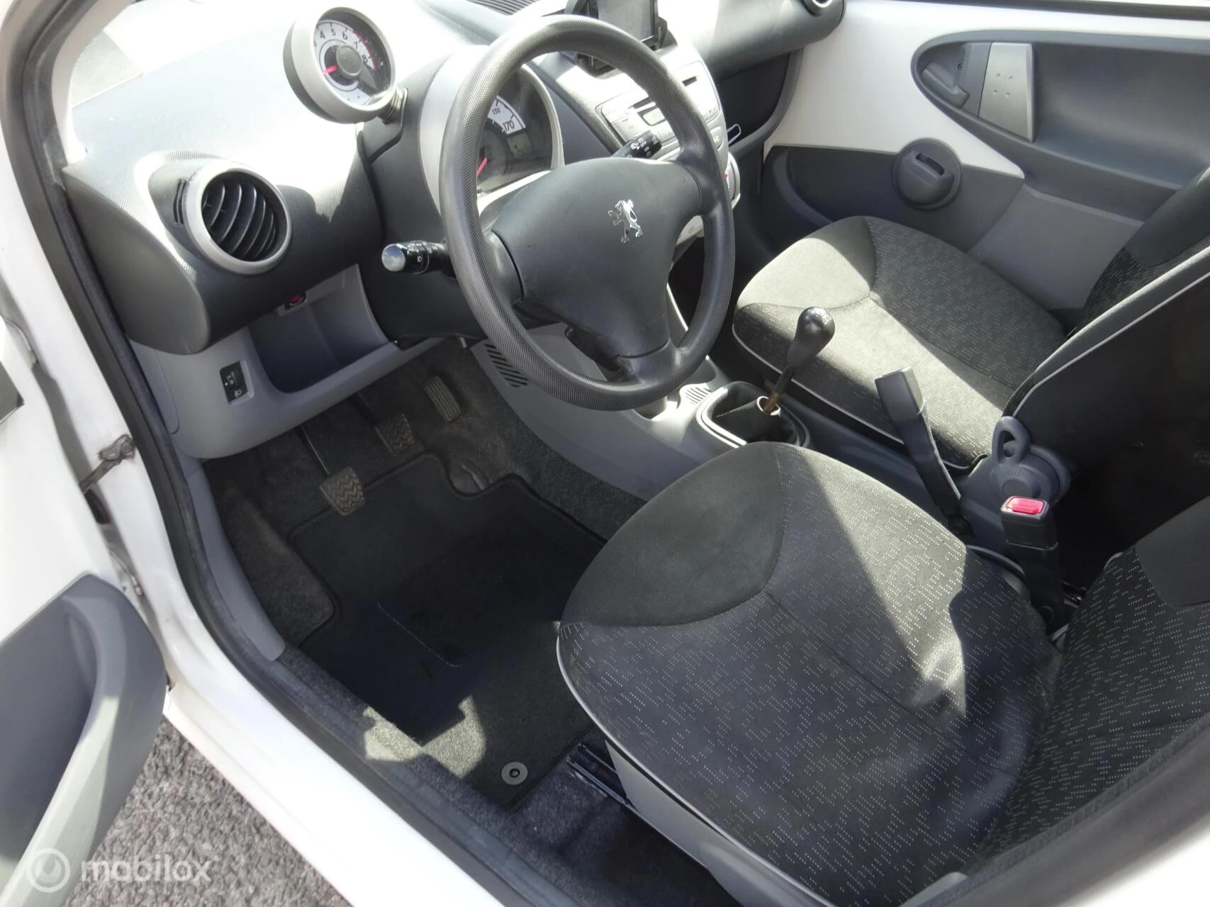 Hoofdafbeelding Peugeot 107