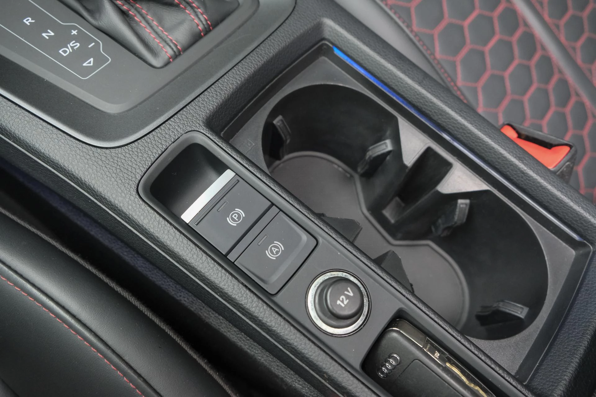 Hoofdafbeelding Audi RSQ3