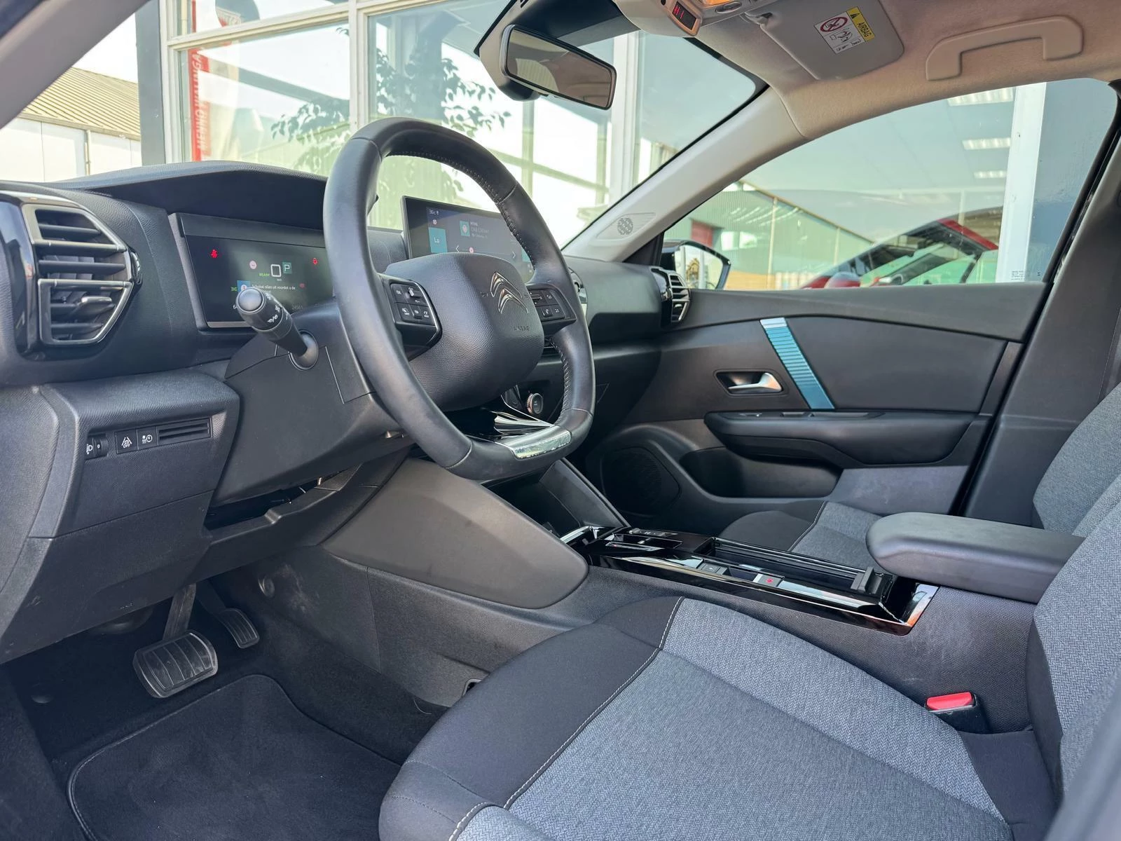 Hoofdafbeelding Citroën ë-C4
