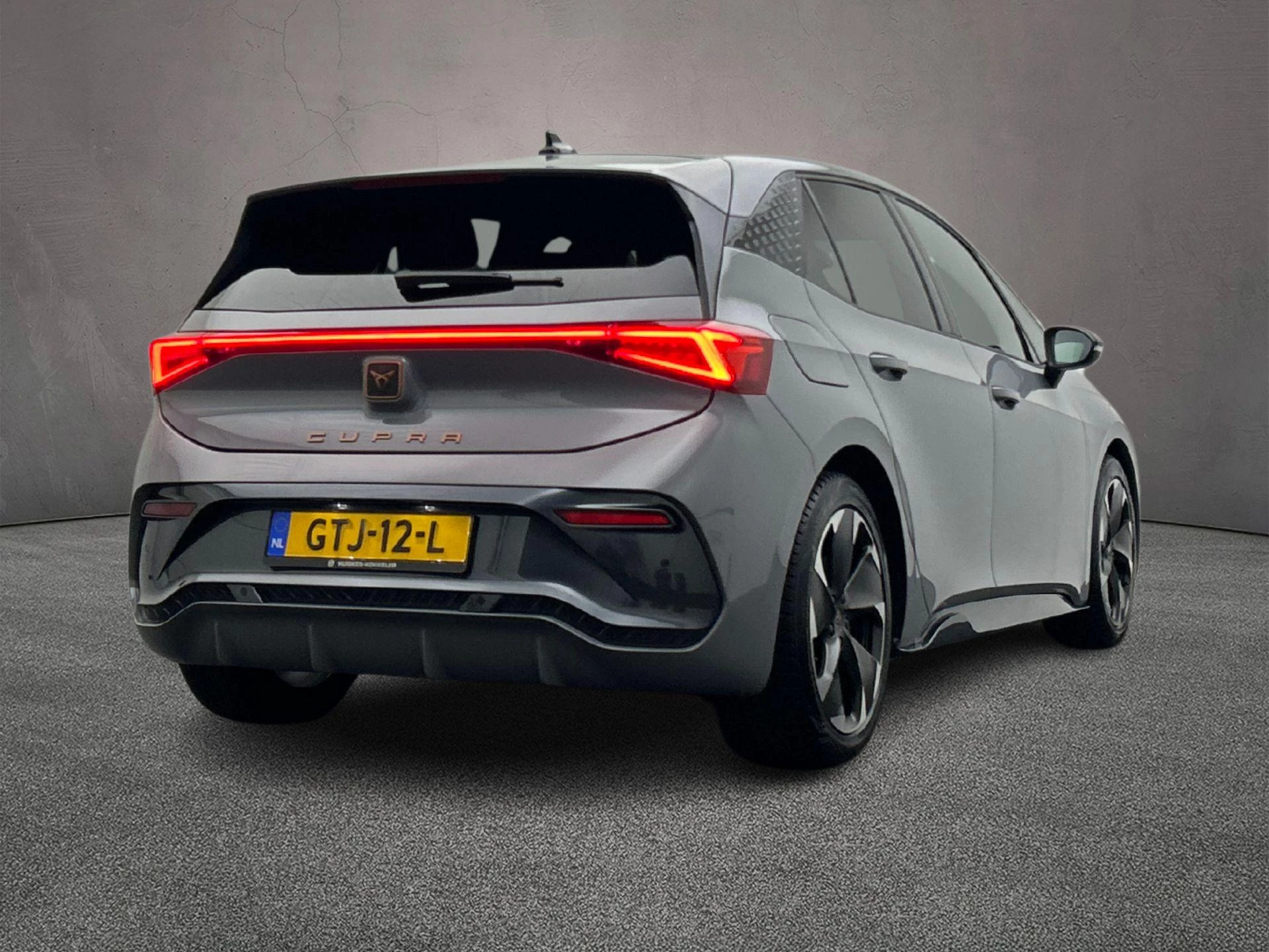 Hoofdafbeelding CUPRA Born