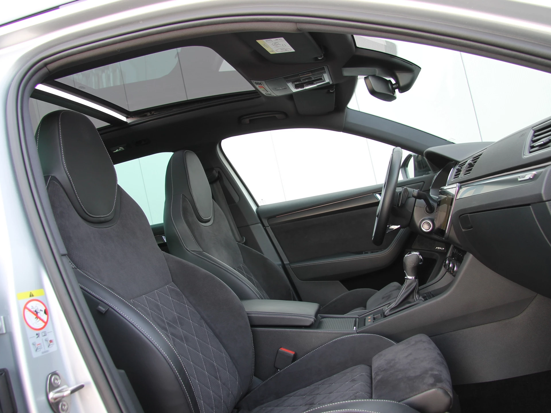 Hoofdafbeelding Škoda Superb