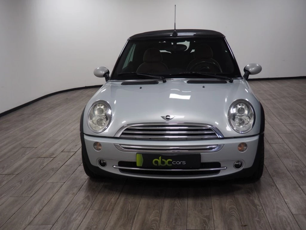 MINI Cooper Cabrio