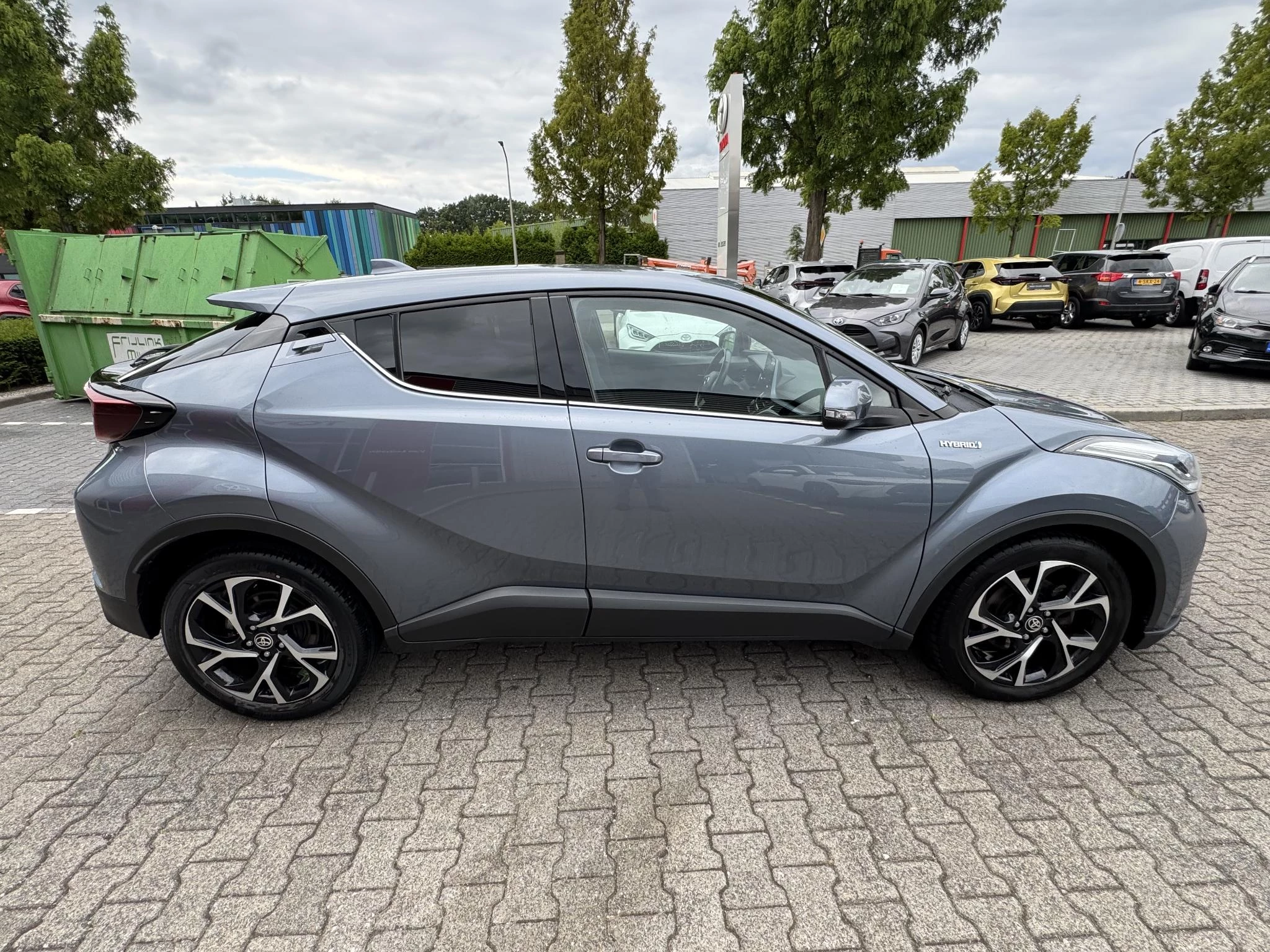Hoofdafbeelding Toyota C-HR