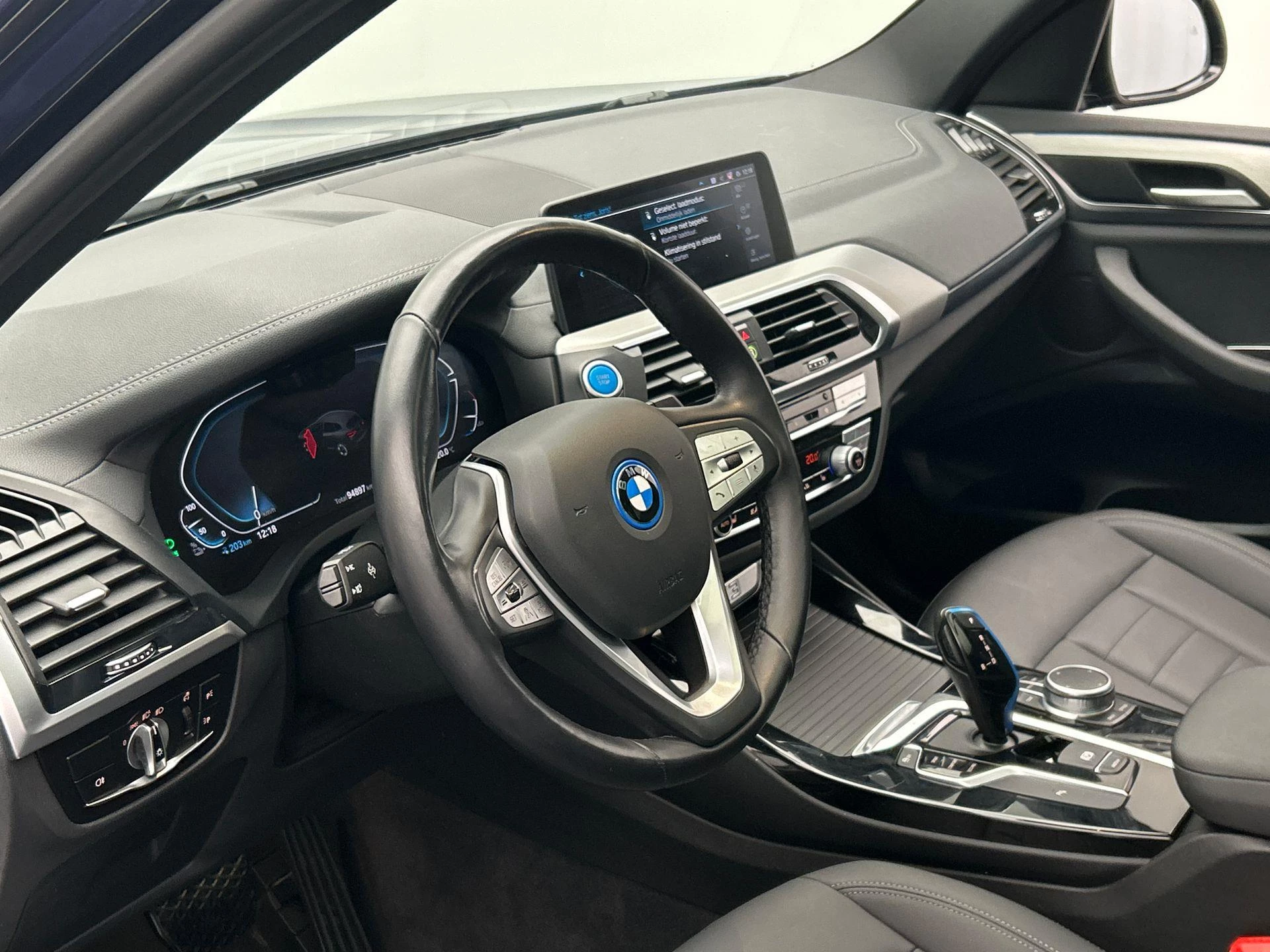 Hoofdafbeelding BMW iX3
