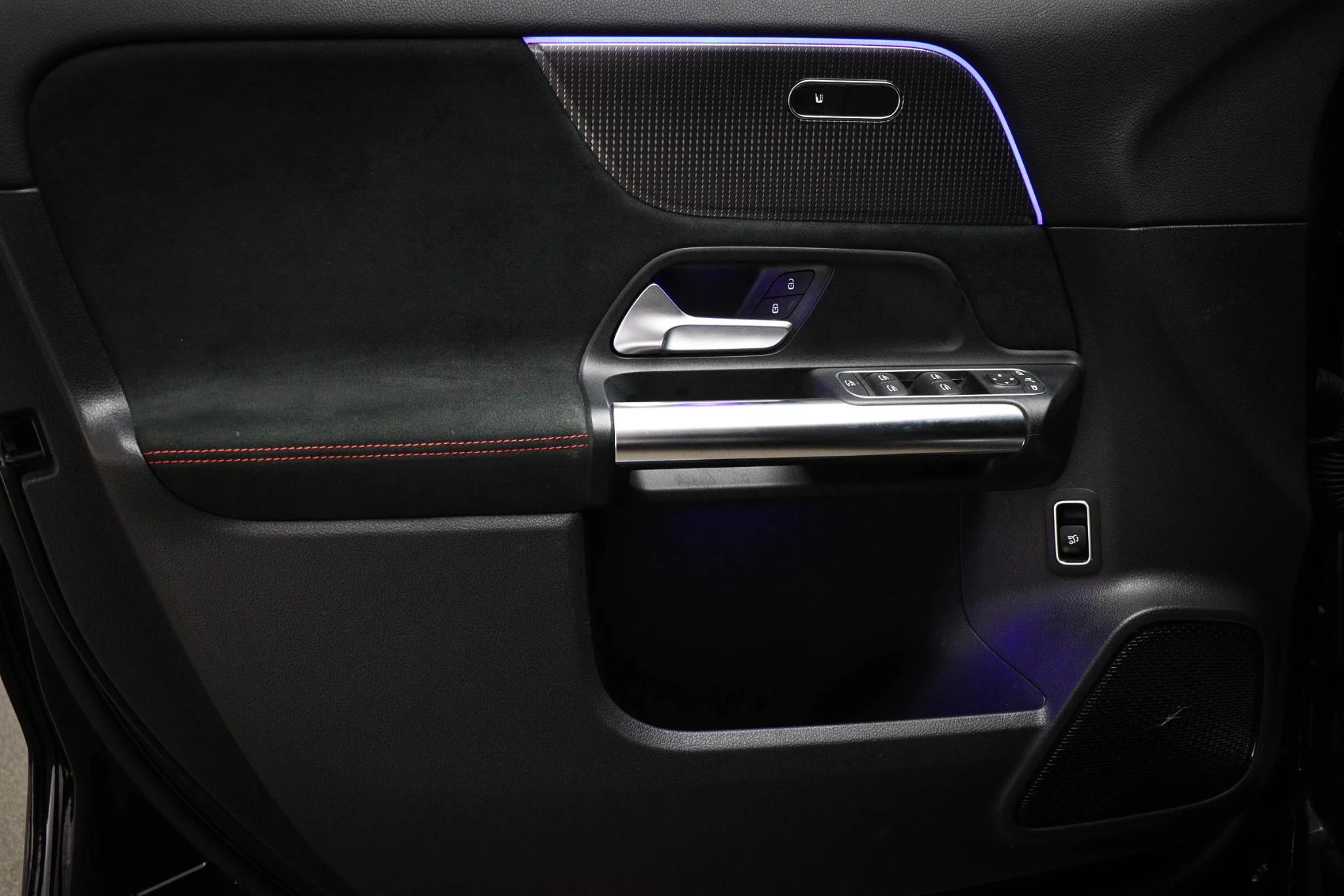 Hoofdafbeelding Mercedes-Benz EQA