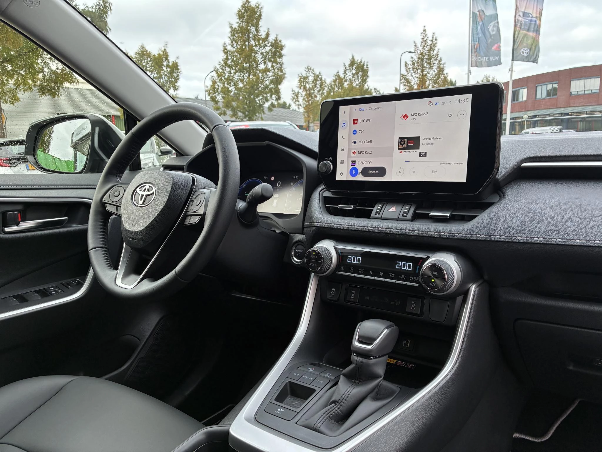 Hoofdafbeelding Toyota RAV4