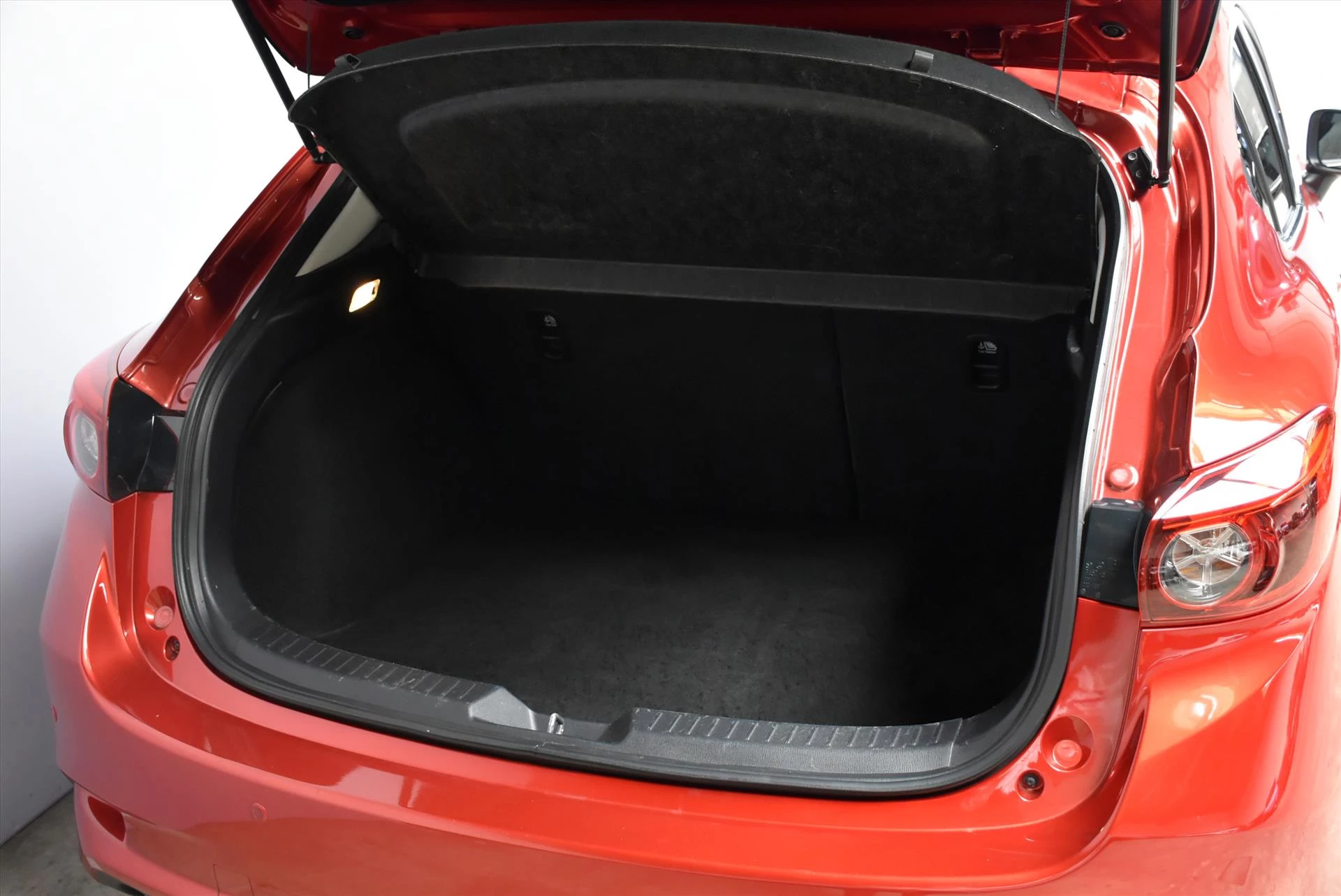 Hoofdafbeelding Mazda 3
