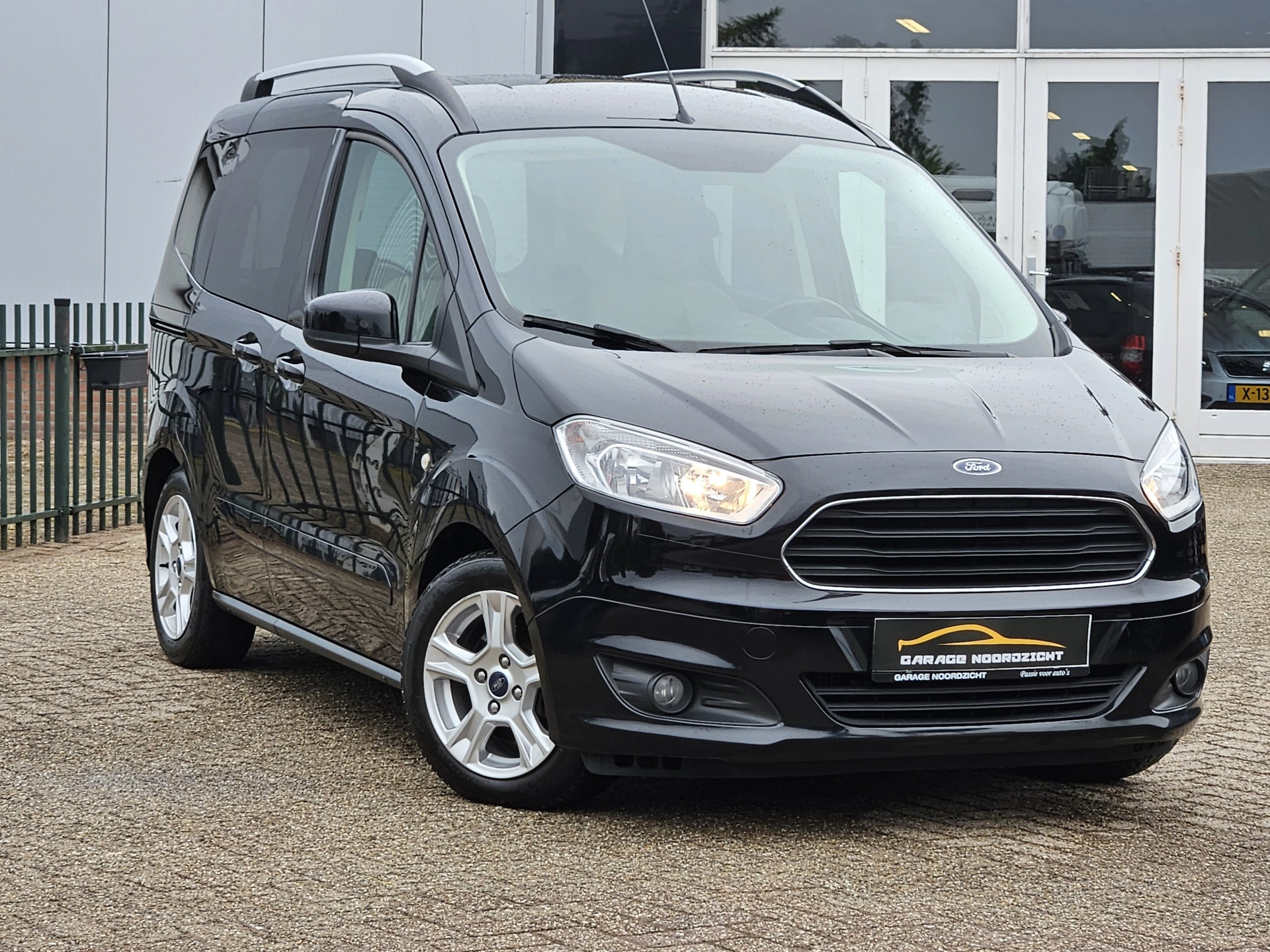 Hoofdafbeelding Ford Tourneo Courier