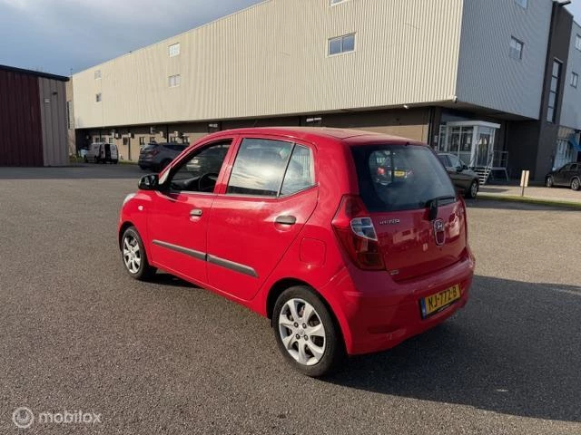 Hoofdafbeelding Hyundai i10