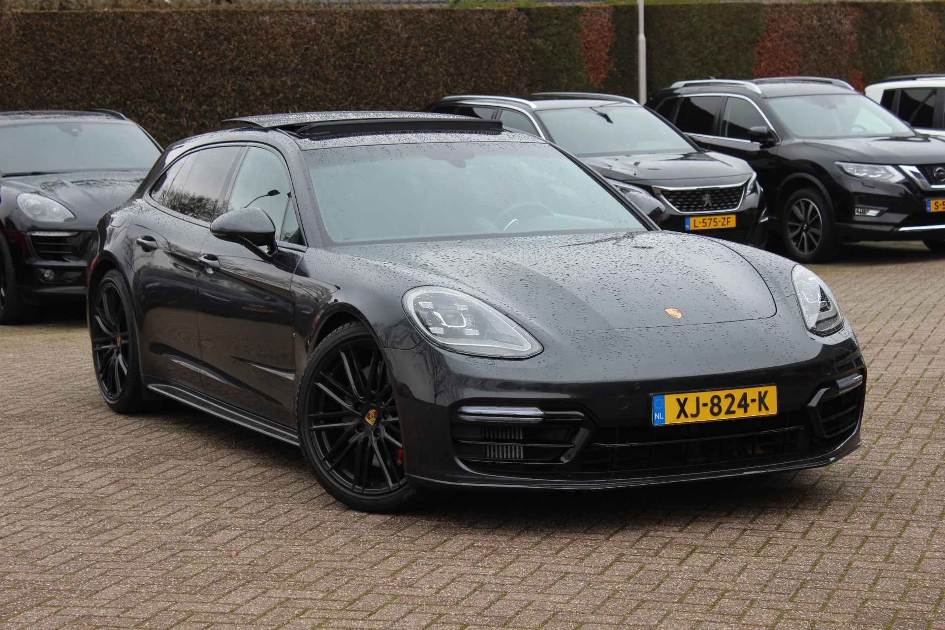Hoofdafbeelding Porsche Panamera