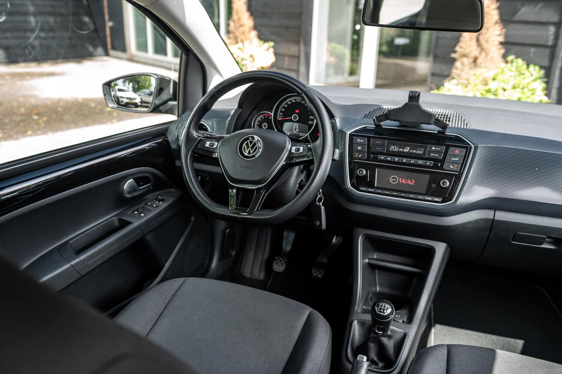 Hoofdafbeelding Volkswagen up!