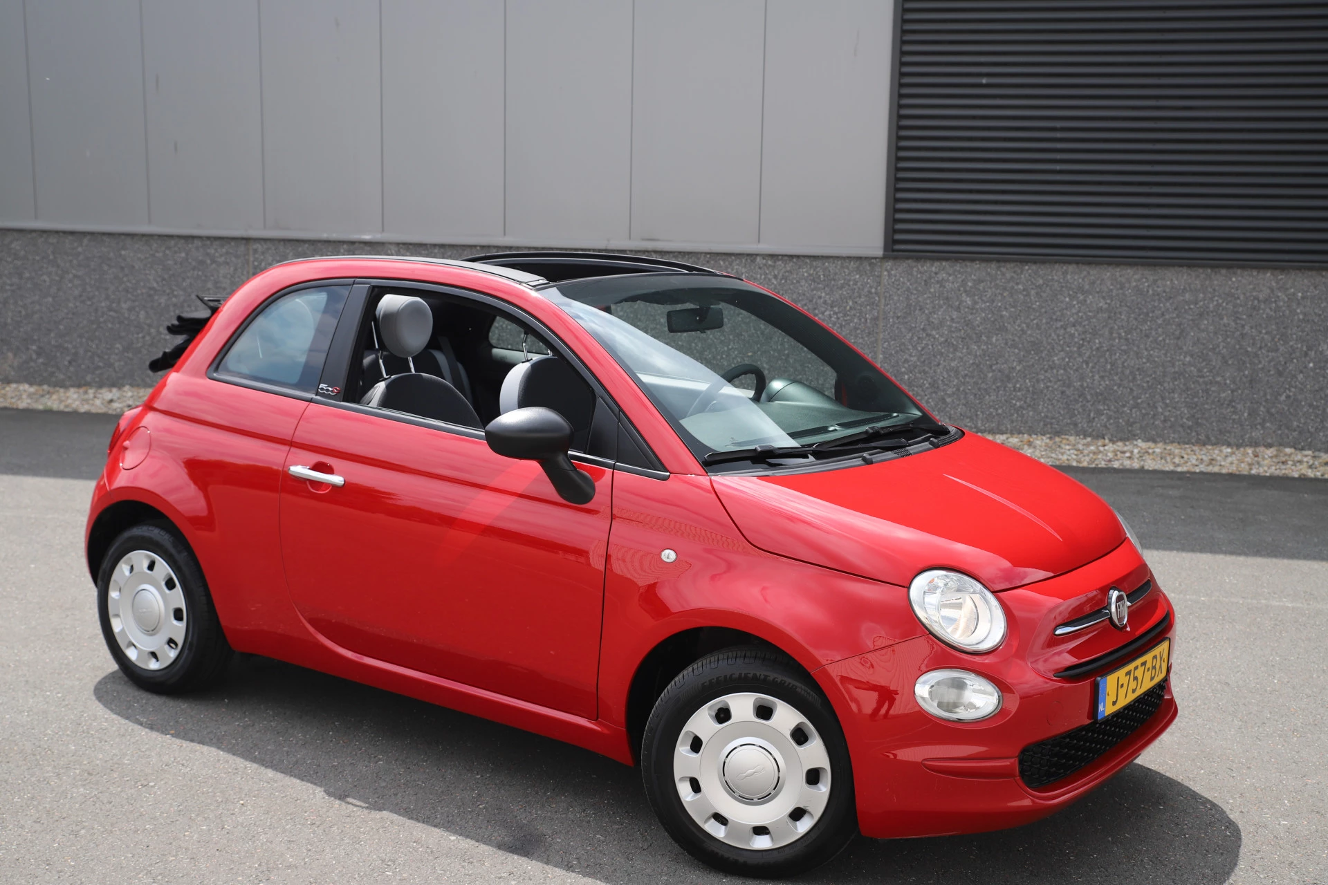 Hoofdafbeelding Fiat 500C