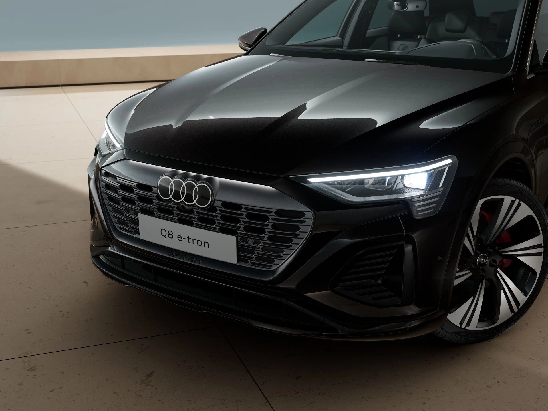 Hoofdafbeelding Audi Q8 e-tron