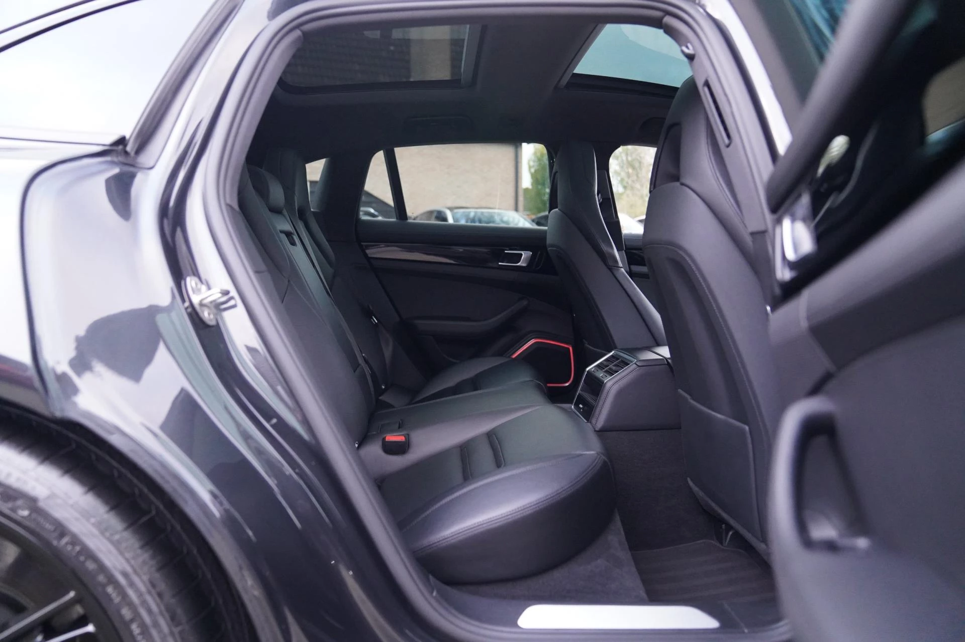 Hoofdafbeelding Porsche Panamera