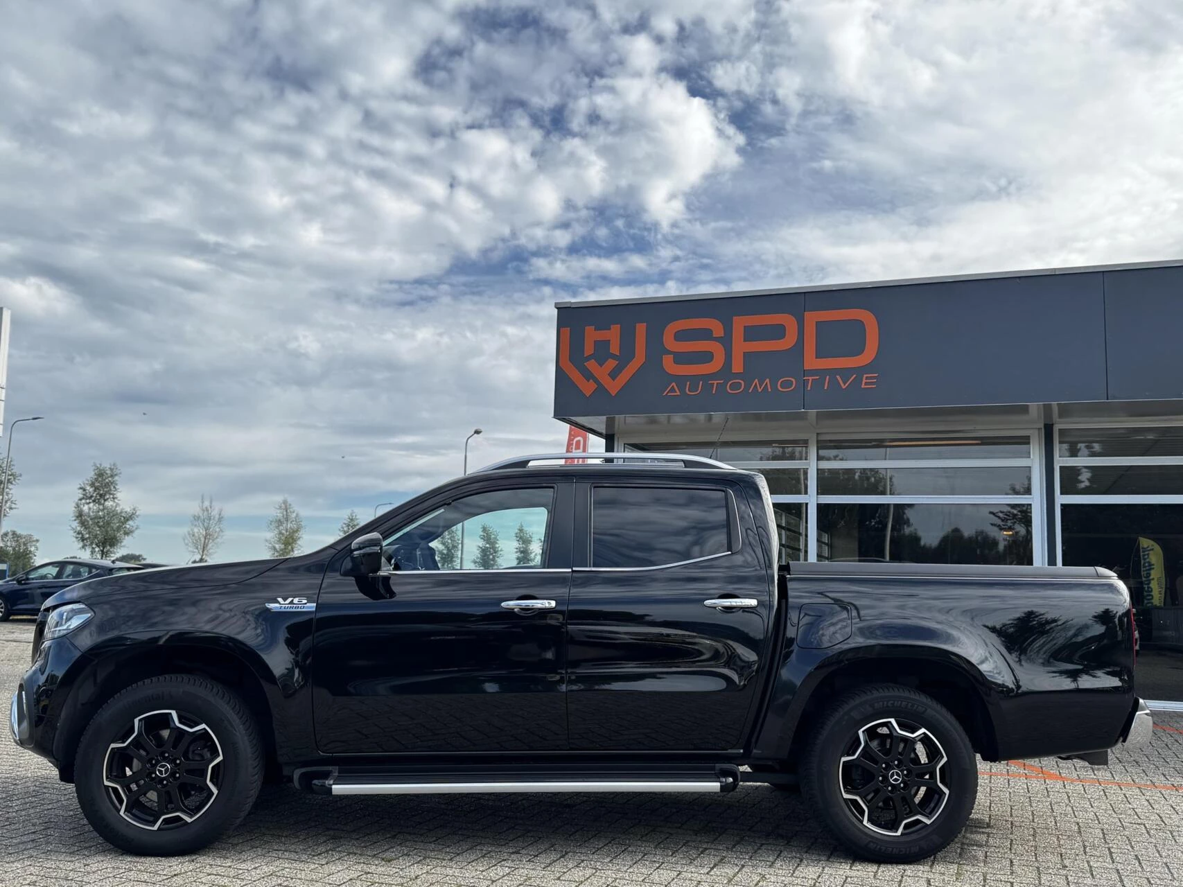 Hoofdafbeelding Mercedes-Benz X-Klasse