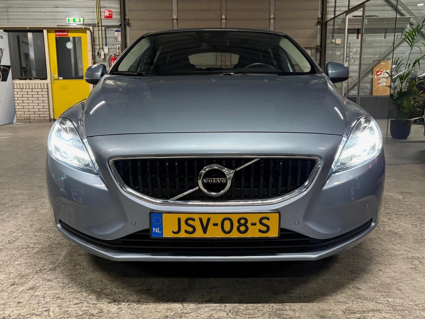 Hoofdafbeelding Volvo V40