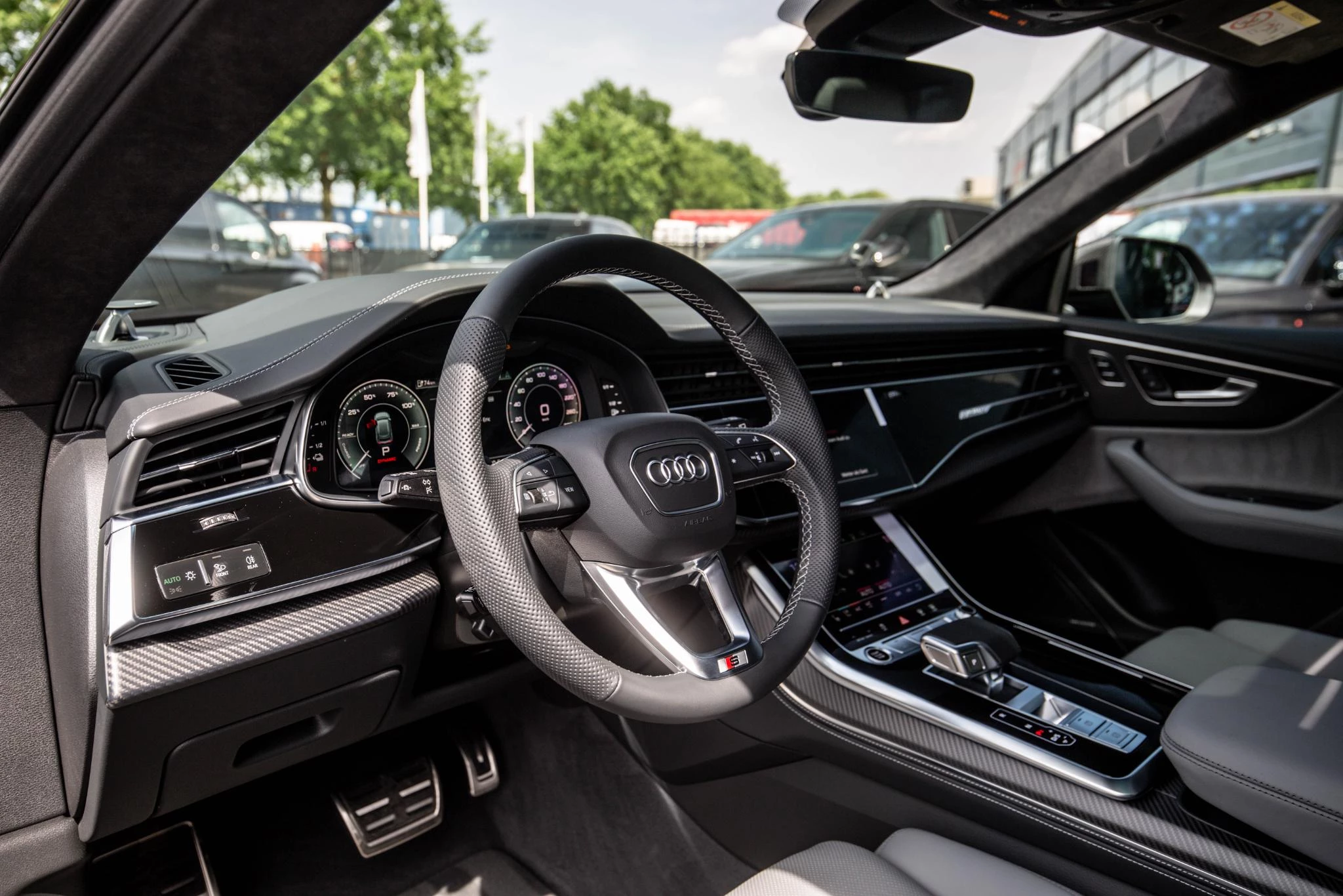 Hoofdafbeelding Audi Q8